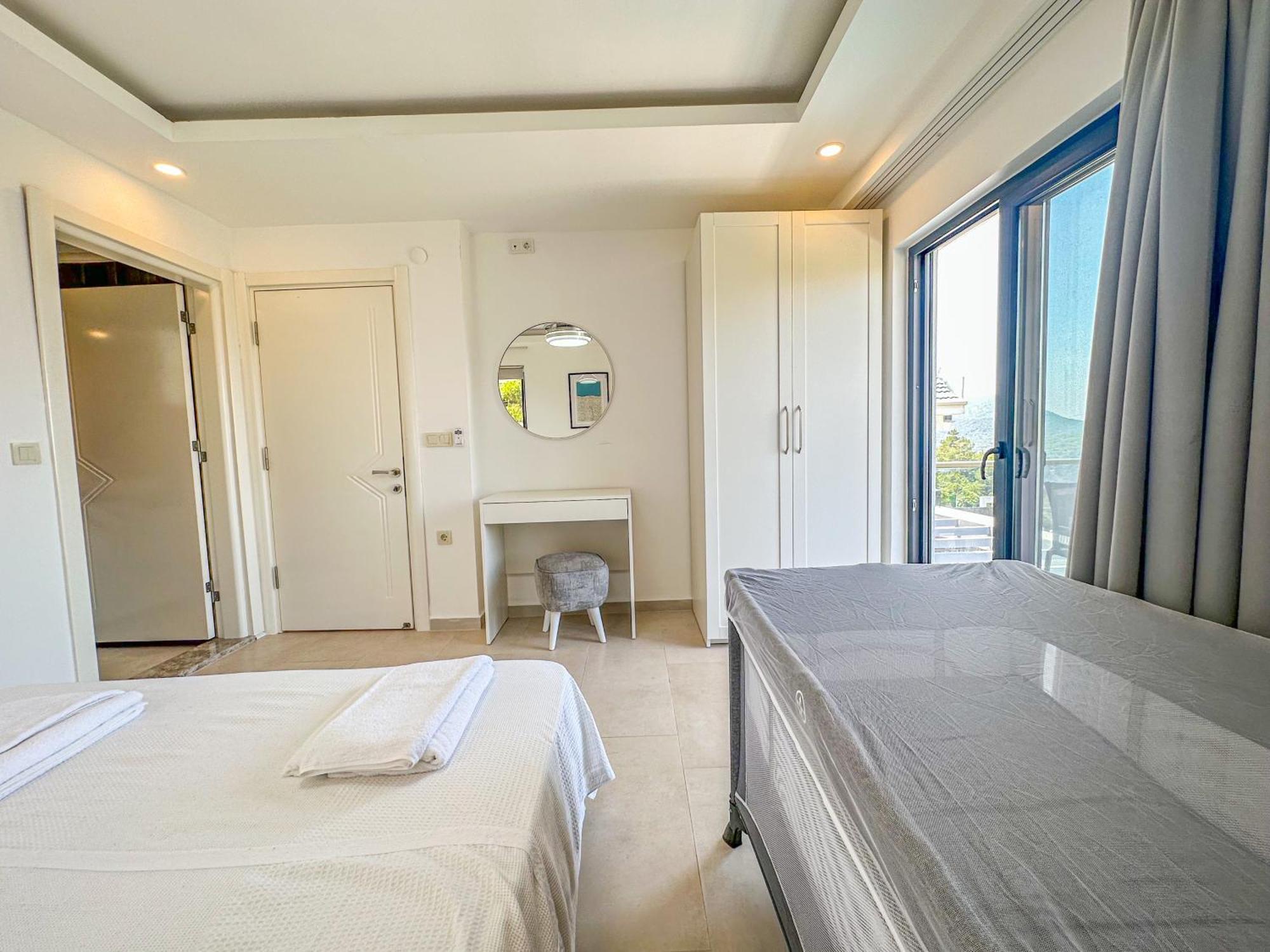 Alya, Spacious 4 Bed With Private Pool * Fethiye