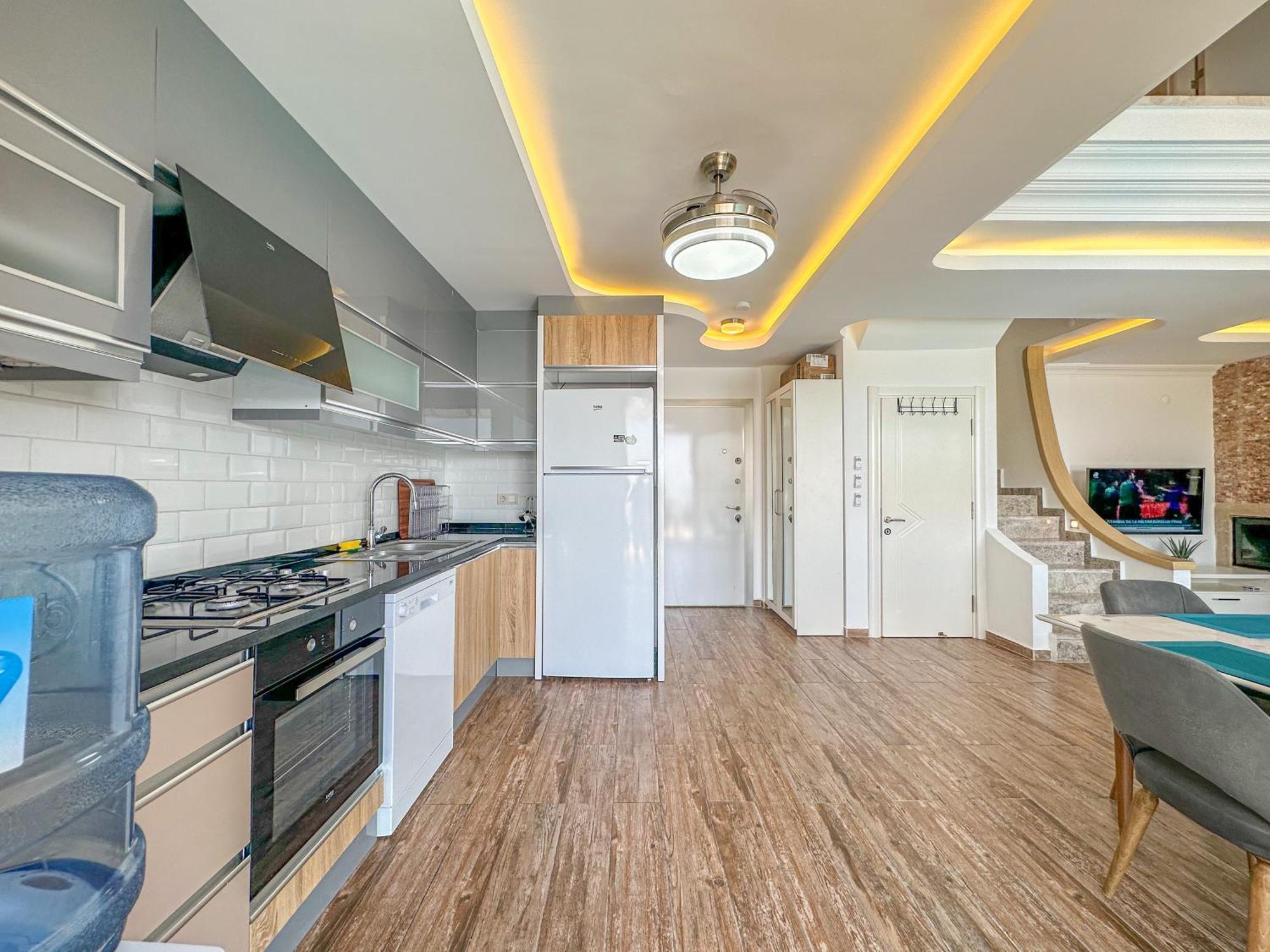 Alya, Spacious 4 Bed With Private Pool *