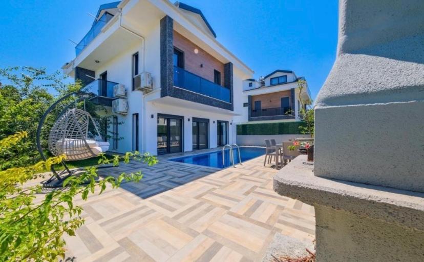Villa Melek *