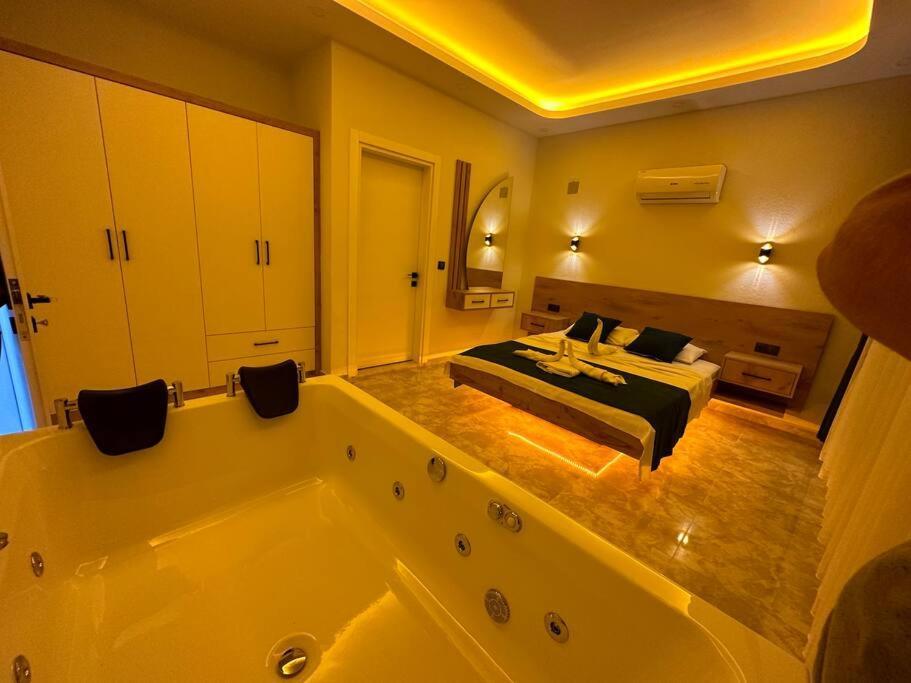 Izci Delux Villa