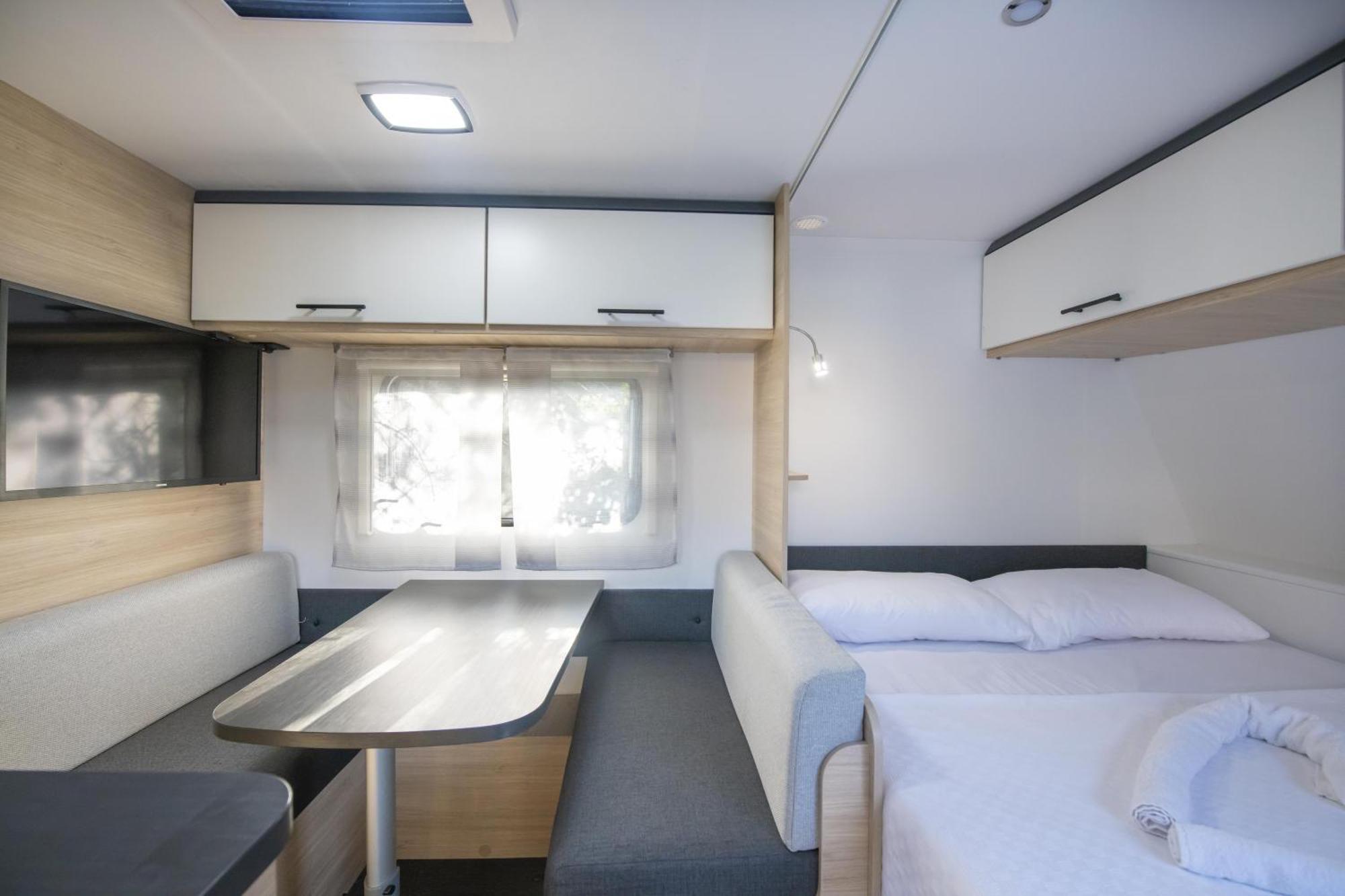 Nomade Caravan Camping Kamp alanı *