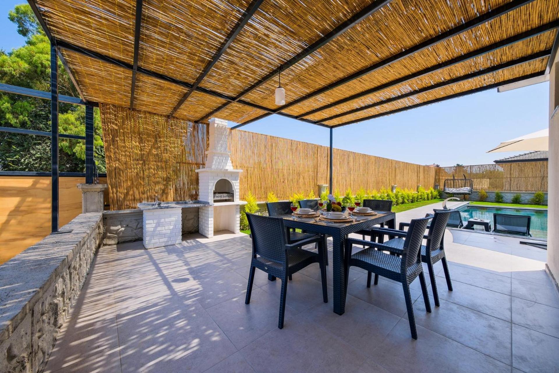 Summerland Villa *