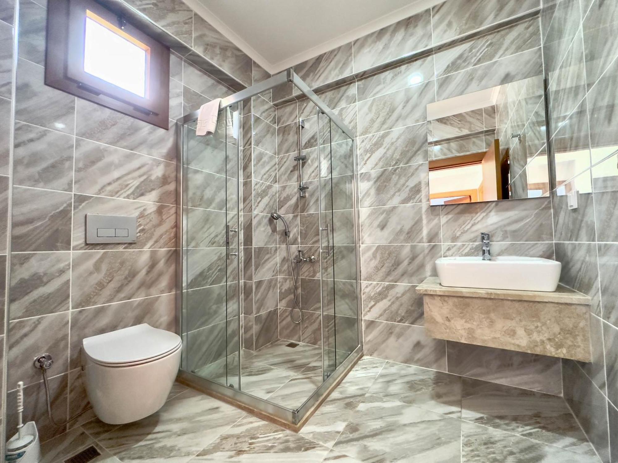Villa Star Villa, Oezel Havuzlu,