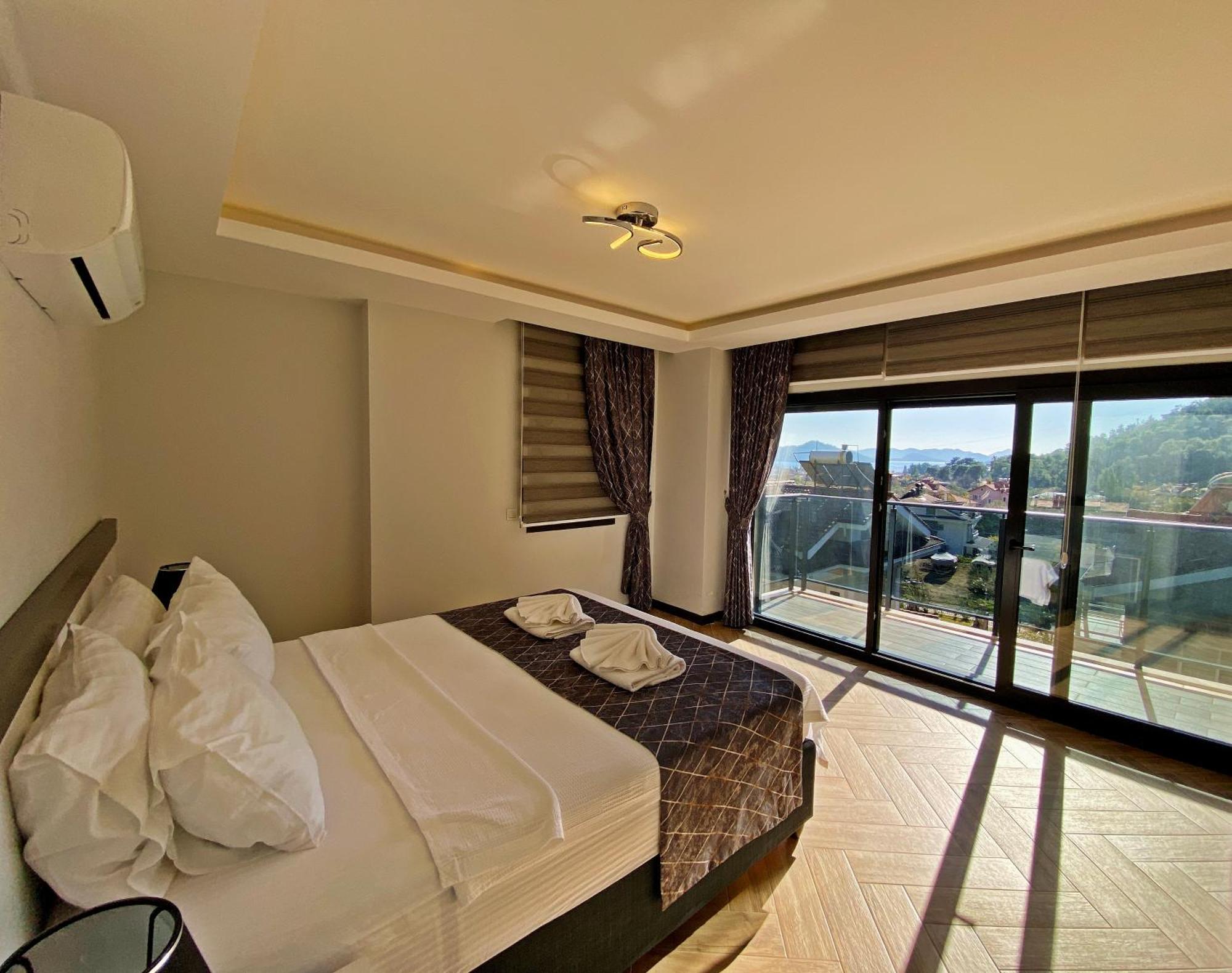 Villa Goecek Marin B 4+1 Villa, Oezel Havuzlu Fethiye