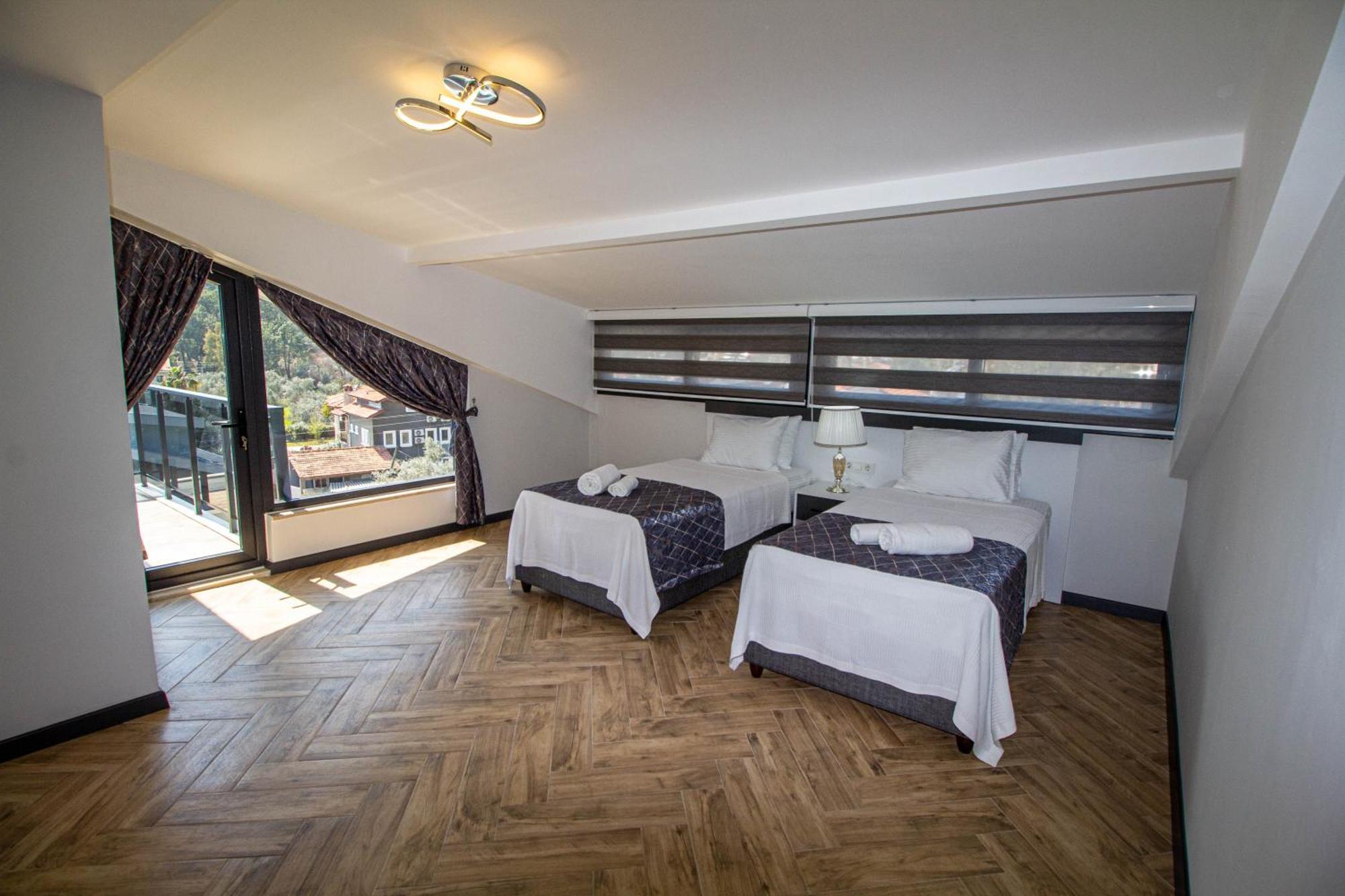 Villa Goecek Marin C 4+1 Villa, Oezel Havuzlu