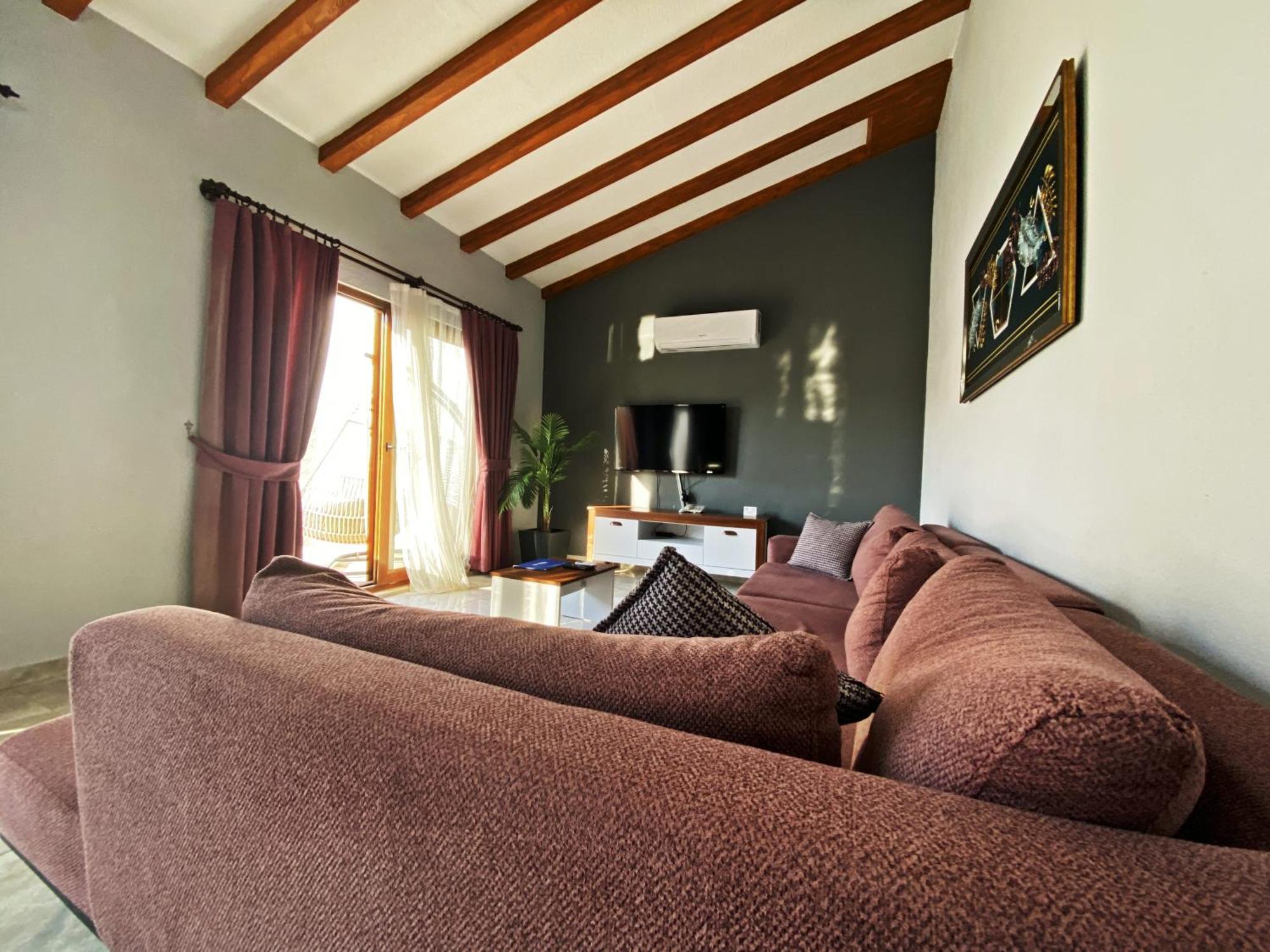 Likya Safir 2+1 Villa, Oezel Havuzlu, Villa
