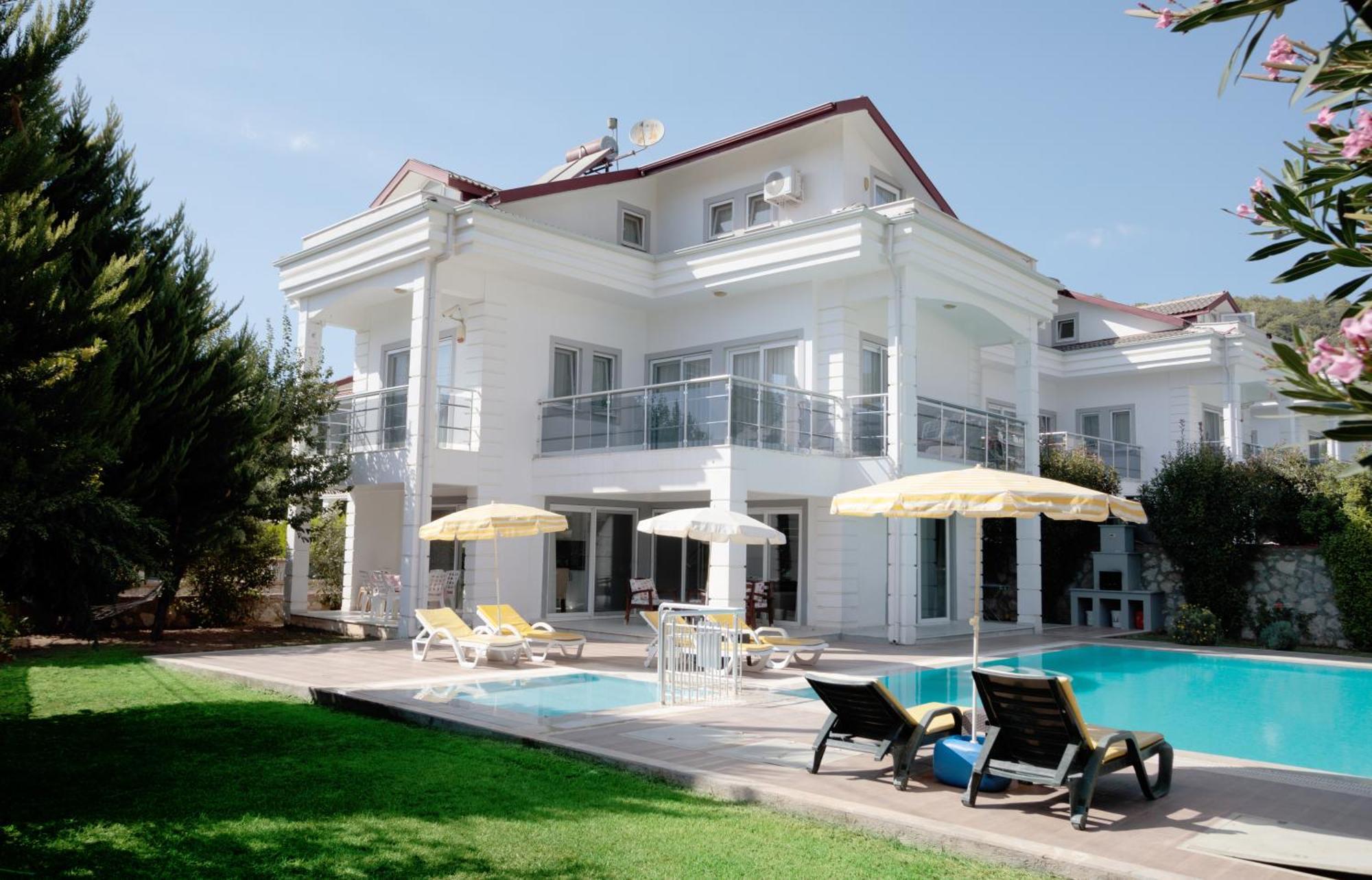 Villa Raya3