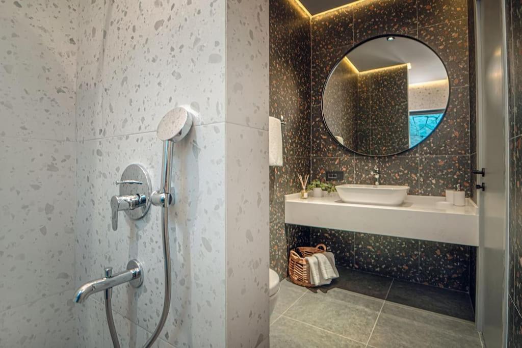 Villa Viohouses 4- Luxury Private Korunakli Oezel Havuzlu