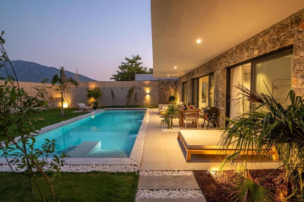 Viohouses 4- Luxury Private Korunakli Oezel Havuzlu * Fethiye