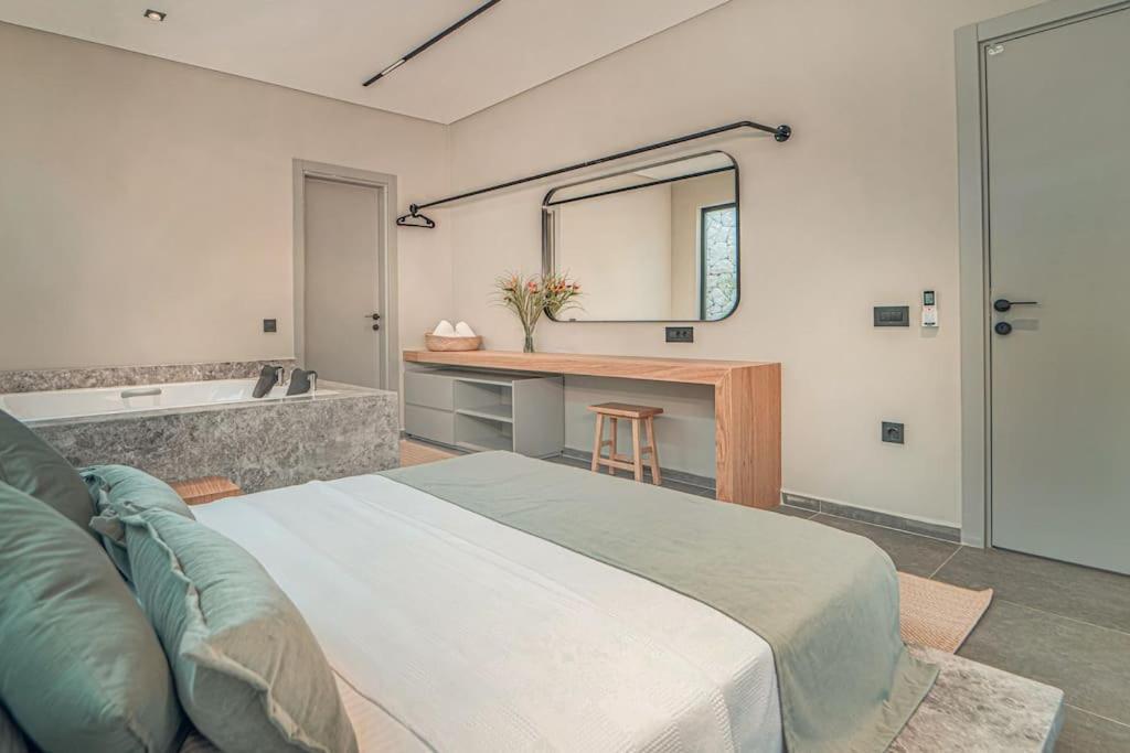 Villa Viohouses 4- Luxury Private Korunakli Oezel Havuzlu Fethiye