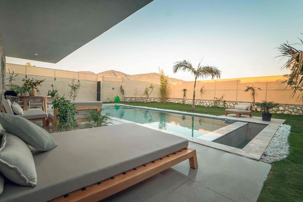 Viohouses 4- Luxury Private Korunakli Oezel Havuzlu Fethiye