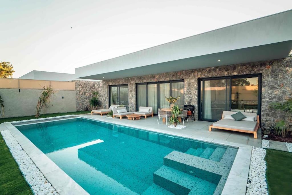 Viohouses 4- Luxury Private Korunakli Oezel Havuzlu * Fethiye
