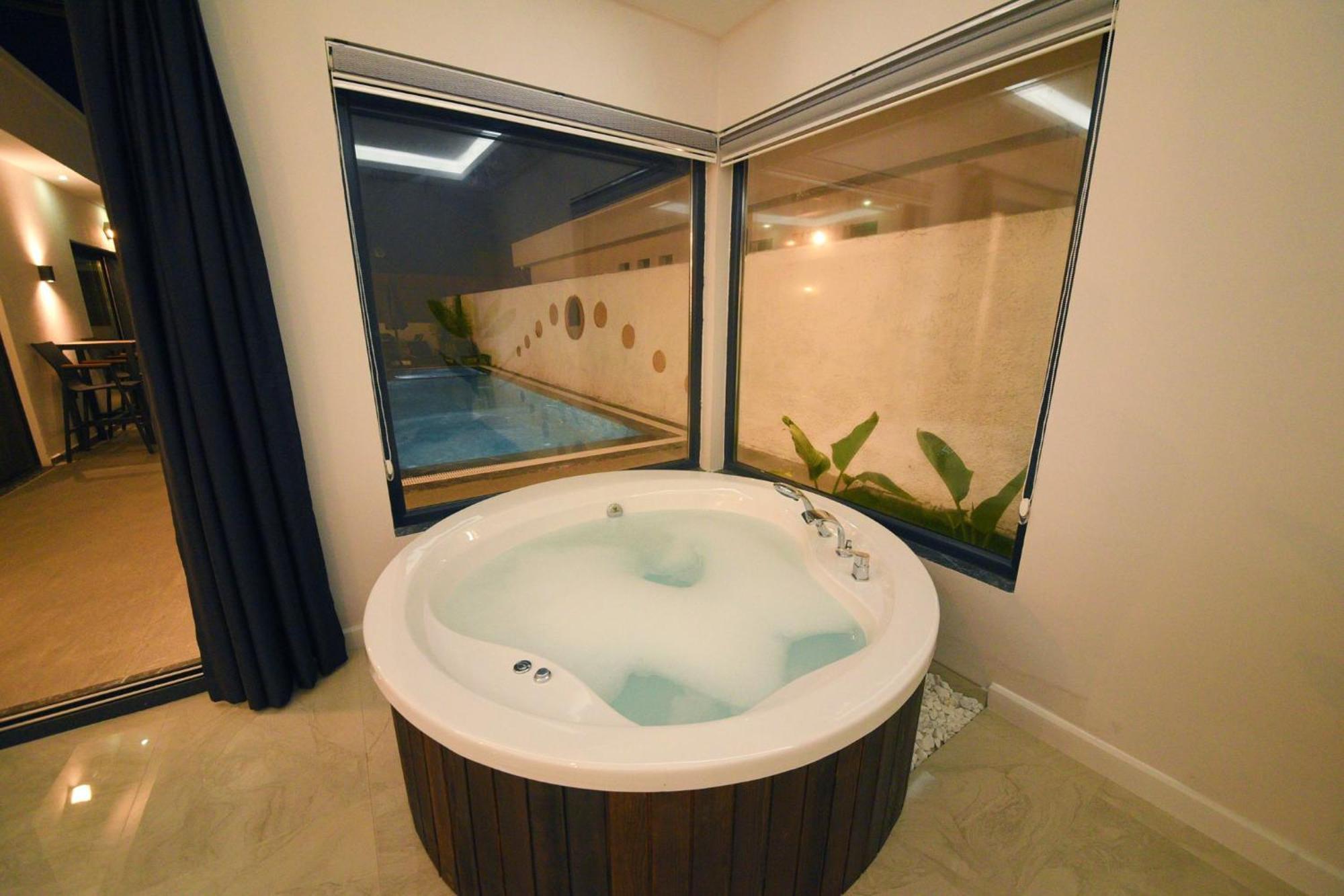 Villa Twin House