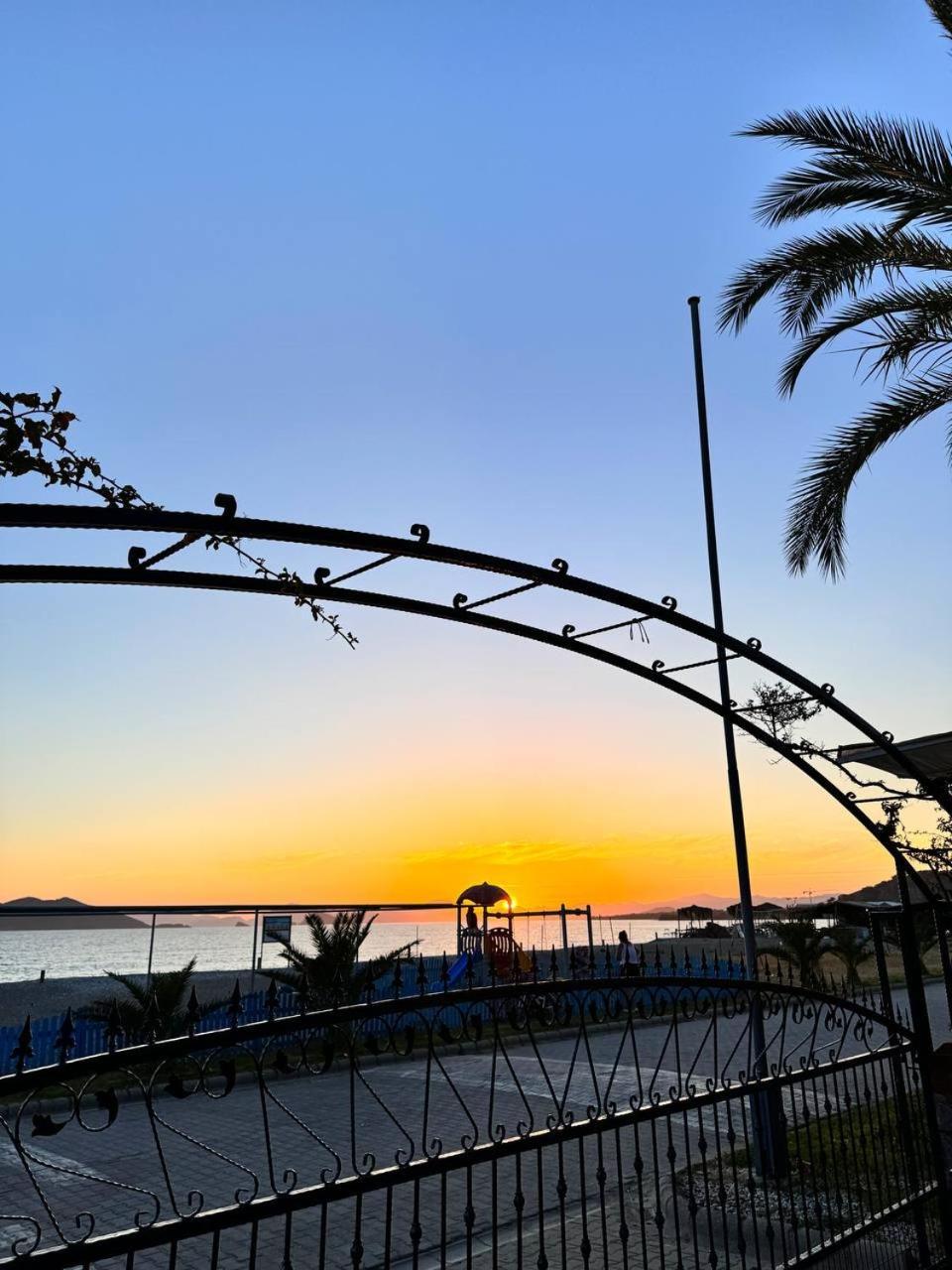 Sunset Club 3 Bedroom *