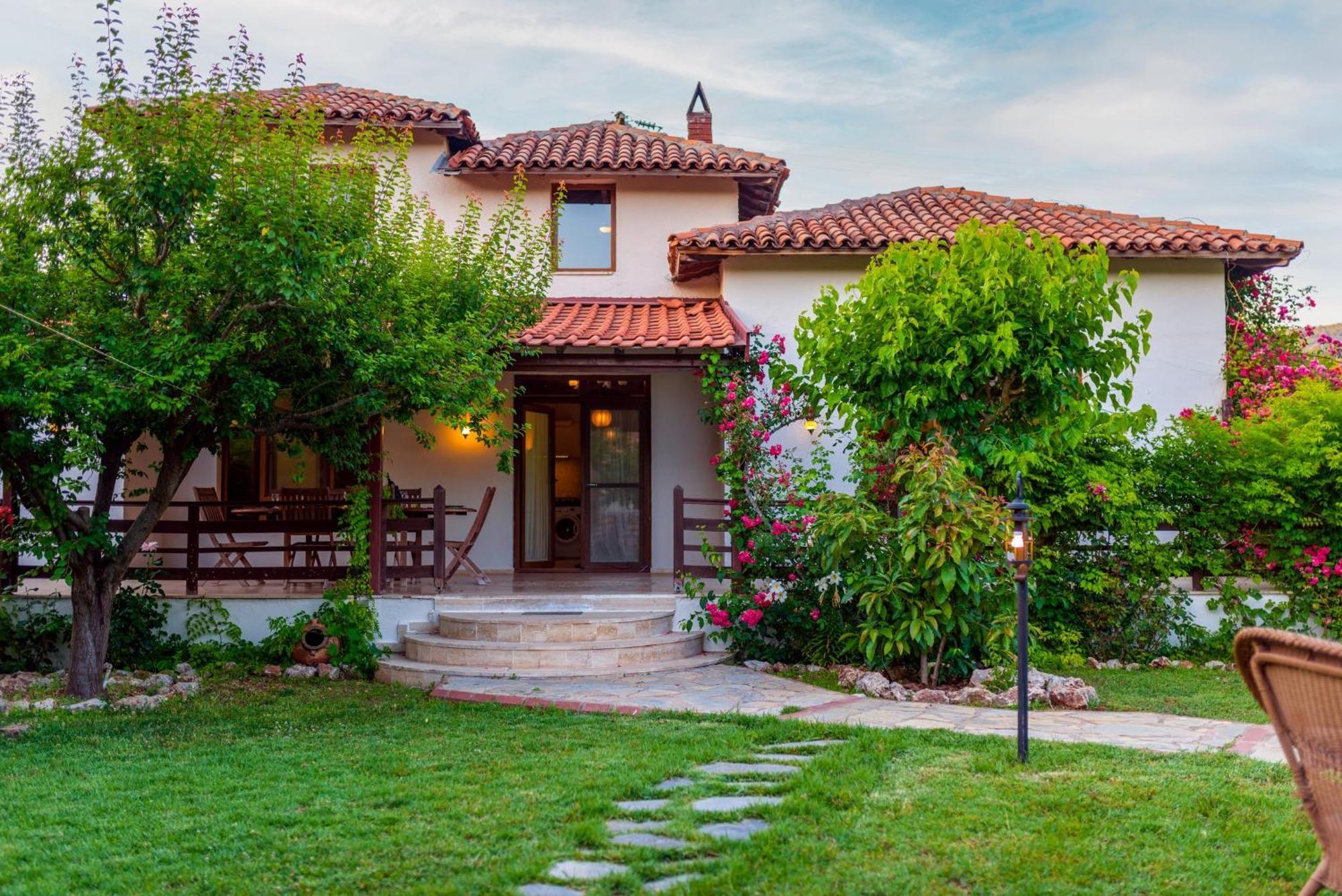 4 Bdr With Swimming Pool In Kayakoy Villa Fethiye