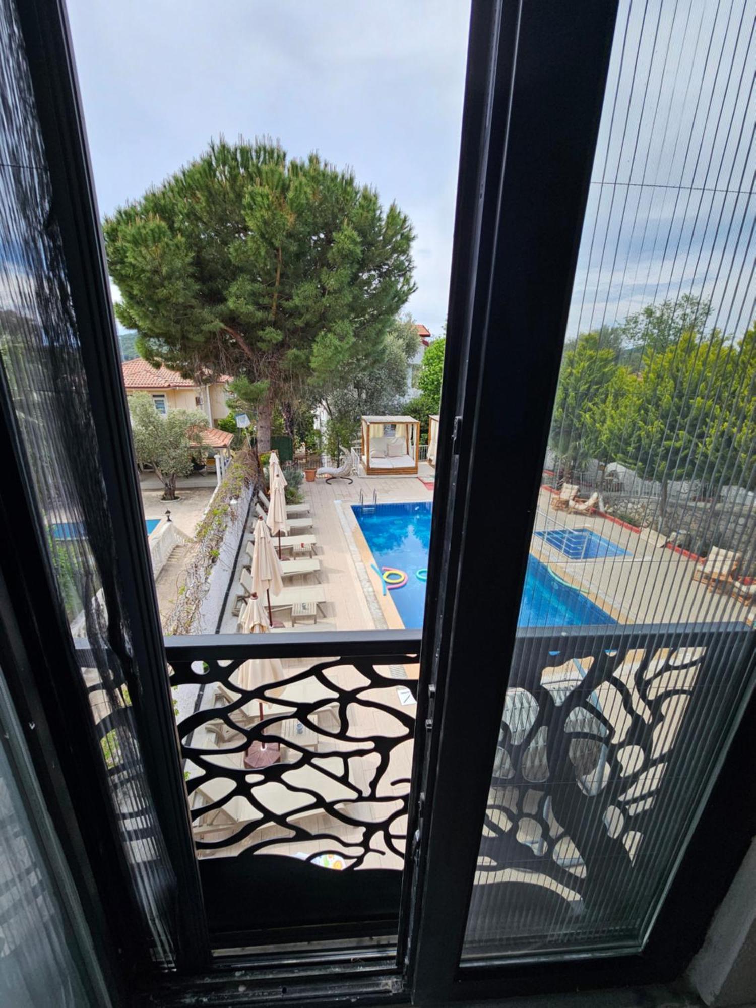 Kekik Azure Homes Oeluedeniz Fethiye
