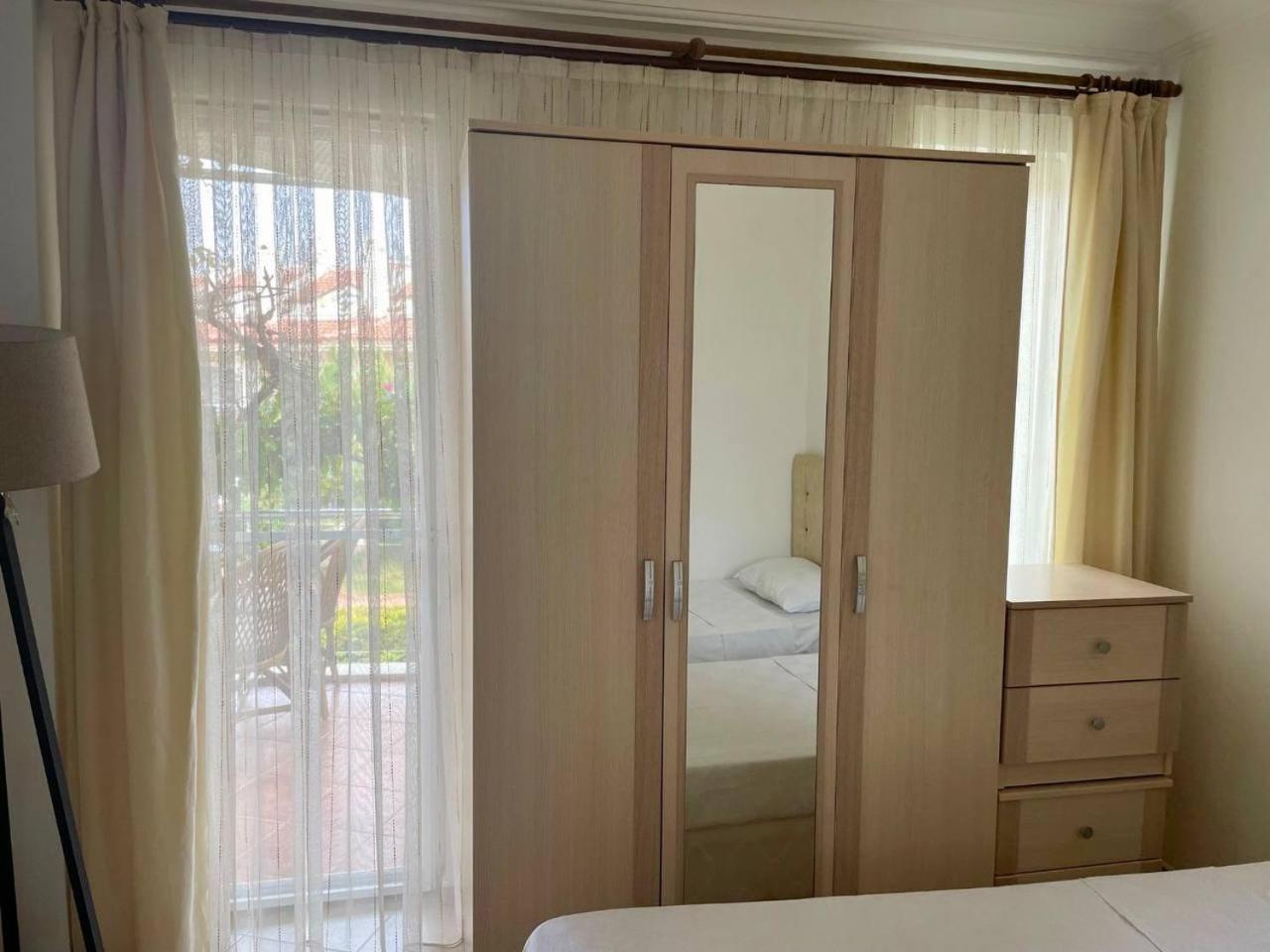 Sunset Club 3 Bedroom Apartment *