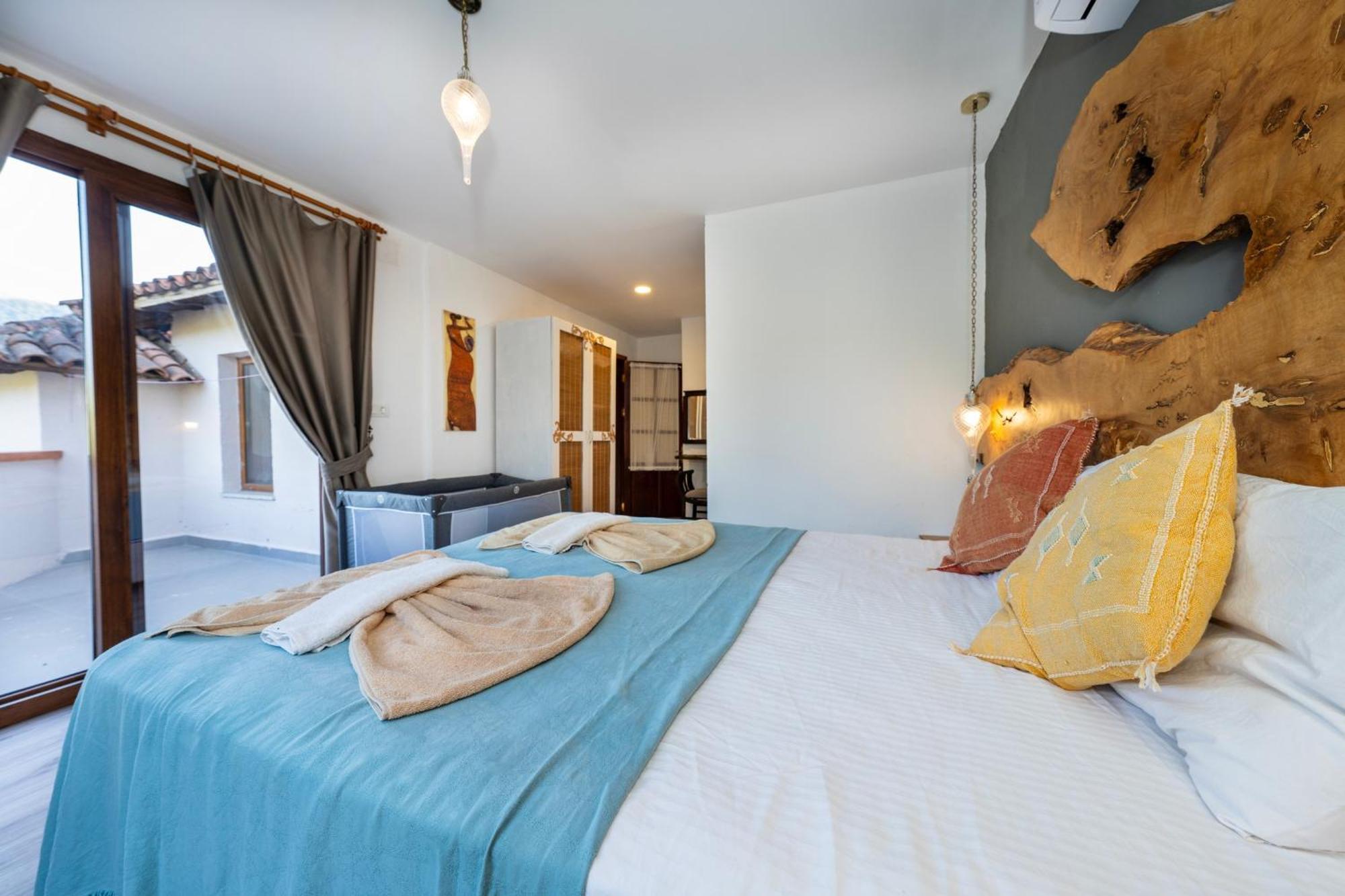 Villa 4 Bdr With Swimming Pool In Kayakoy