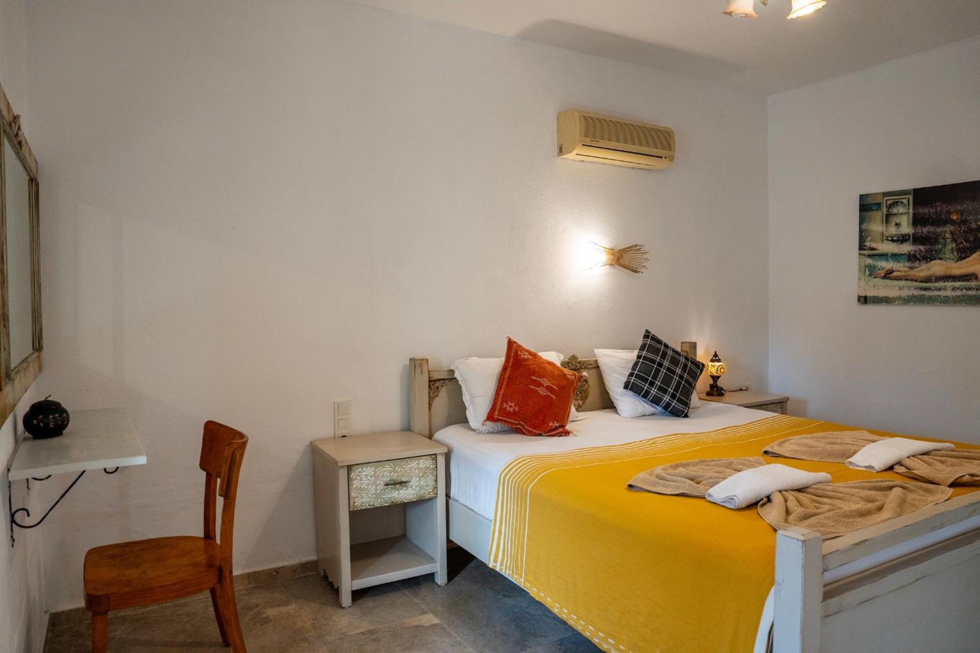 4 Bdr With Swimming Pool In Kayakoy Villa *