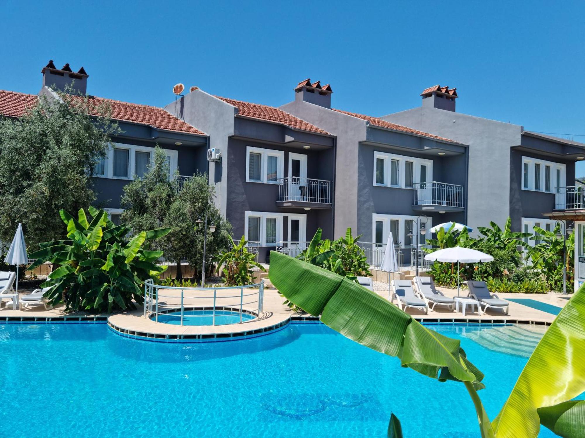Oezcem Apart Apartment Fethiye