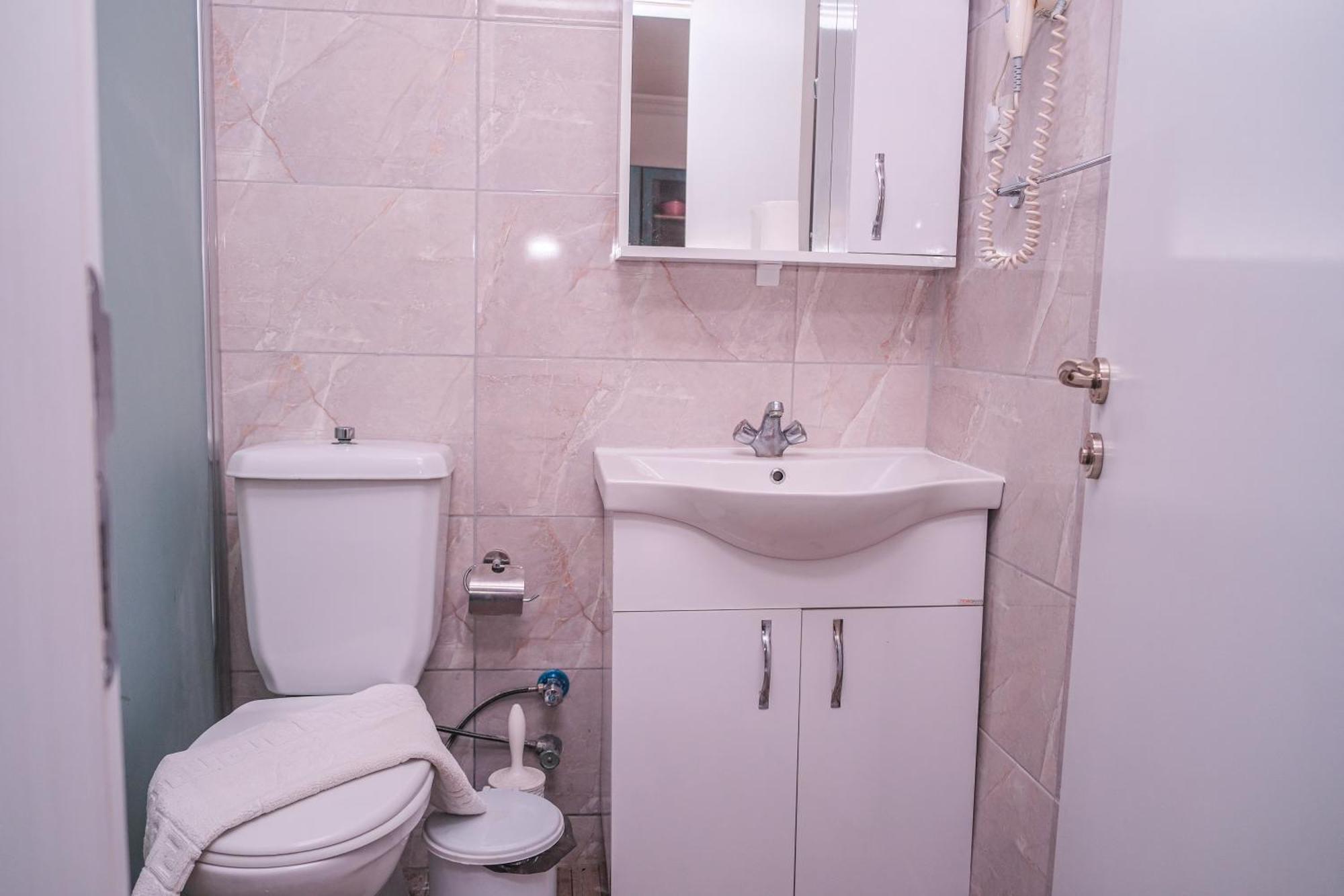 Oezcem Apart Apartment Fethiye
