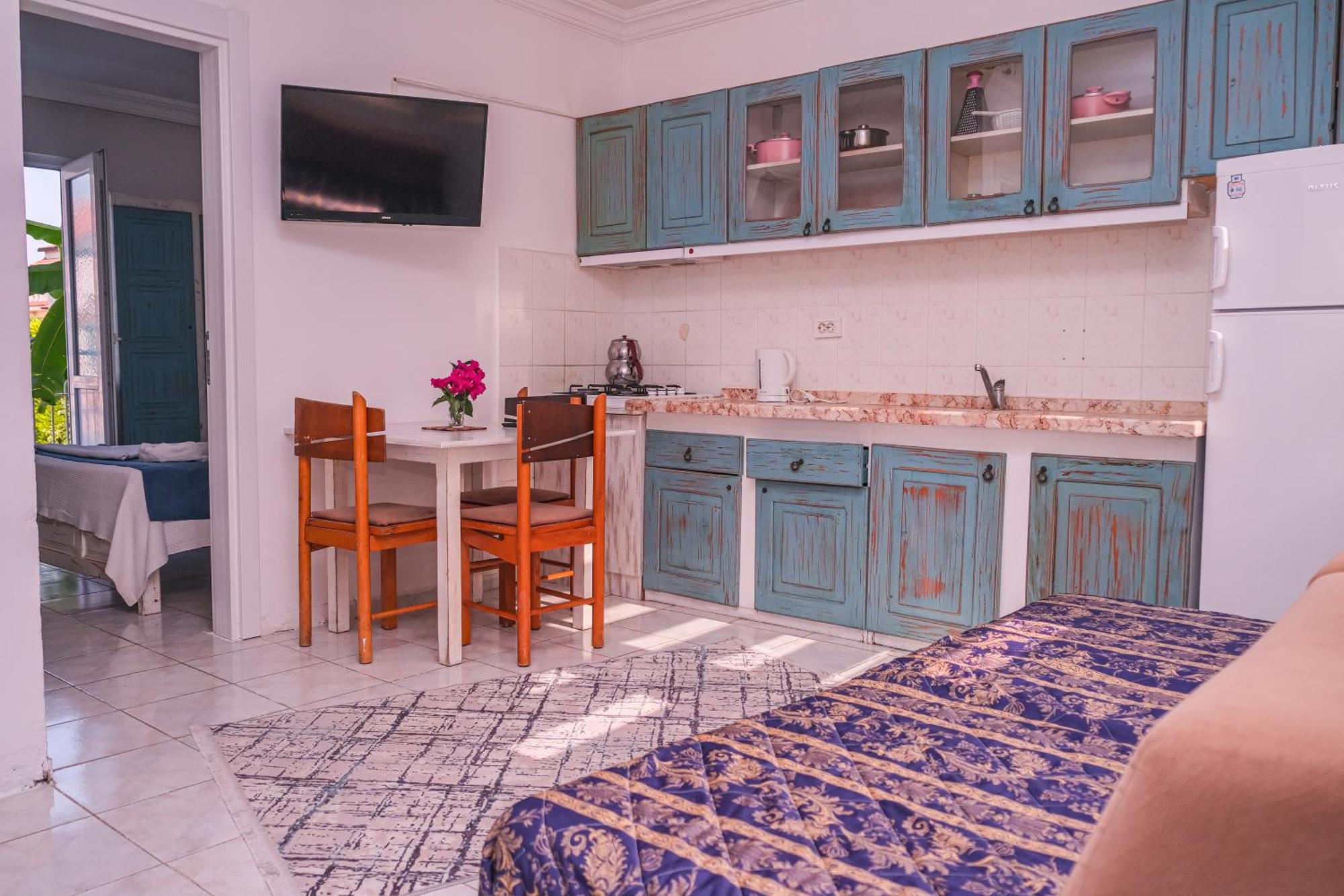 Apartment Oezcem Apart *