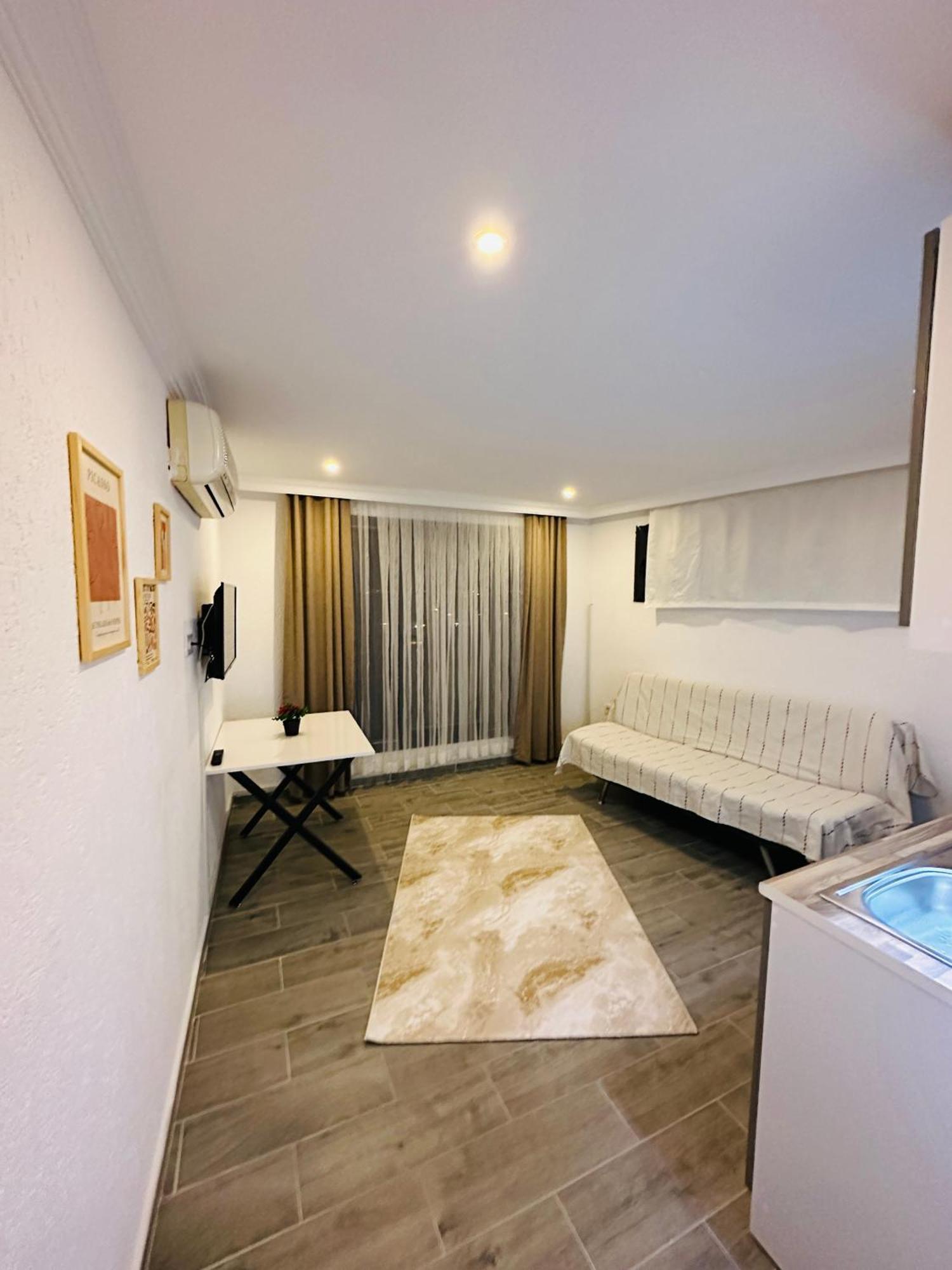 Apart Otel 9 House *