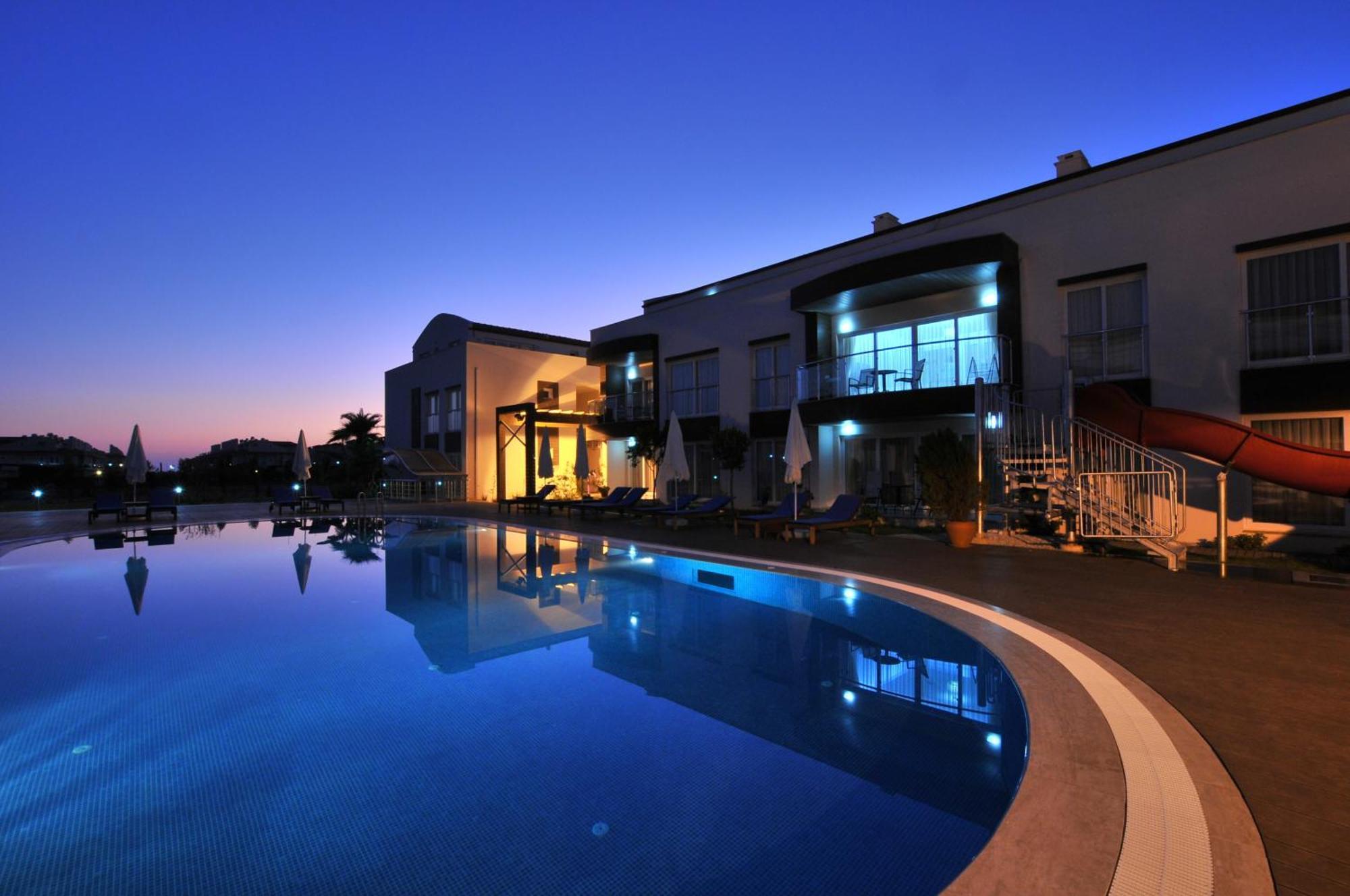 Aparthotel Odyssey 3*