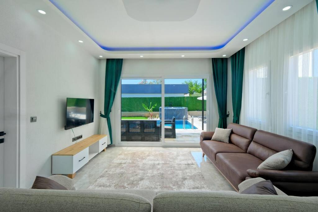 Villa Izci Delux