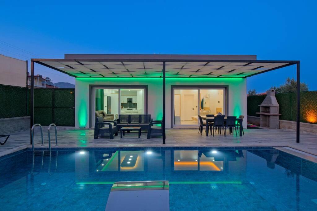 Villa Izci Delux