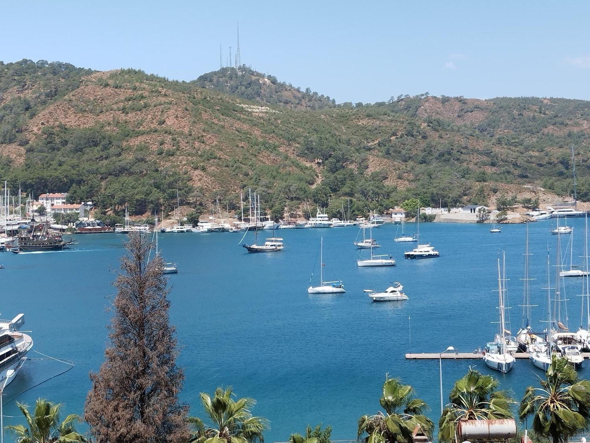 Duygu Spellbinding Sea Views Aparthotel Fethiye