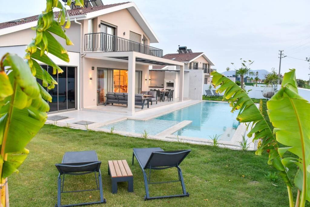 Kargi-villa Blanc Villa *