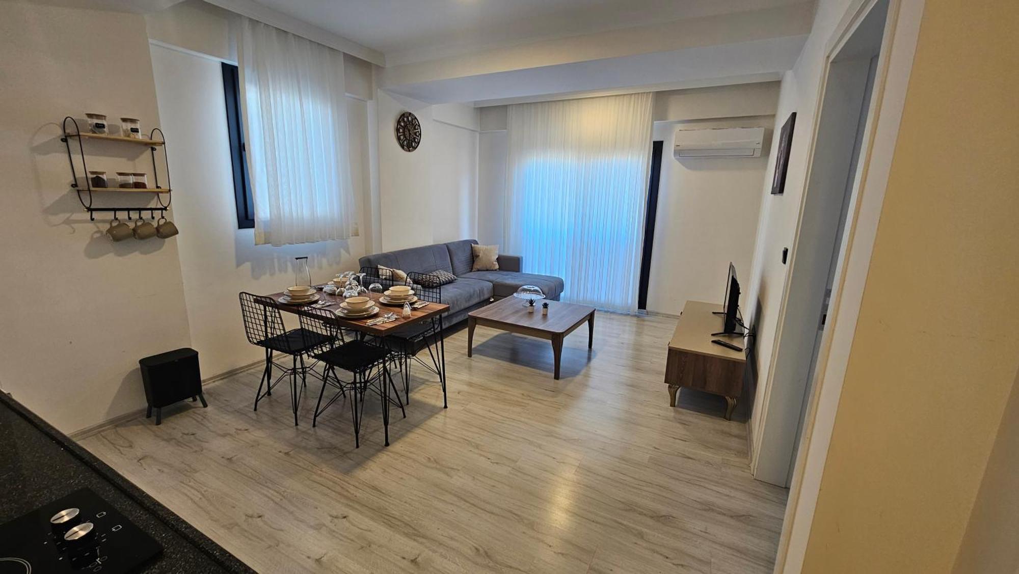 Riverside Suits-2 Ile Evinizde Gibi *