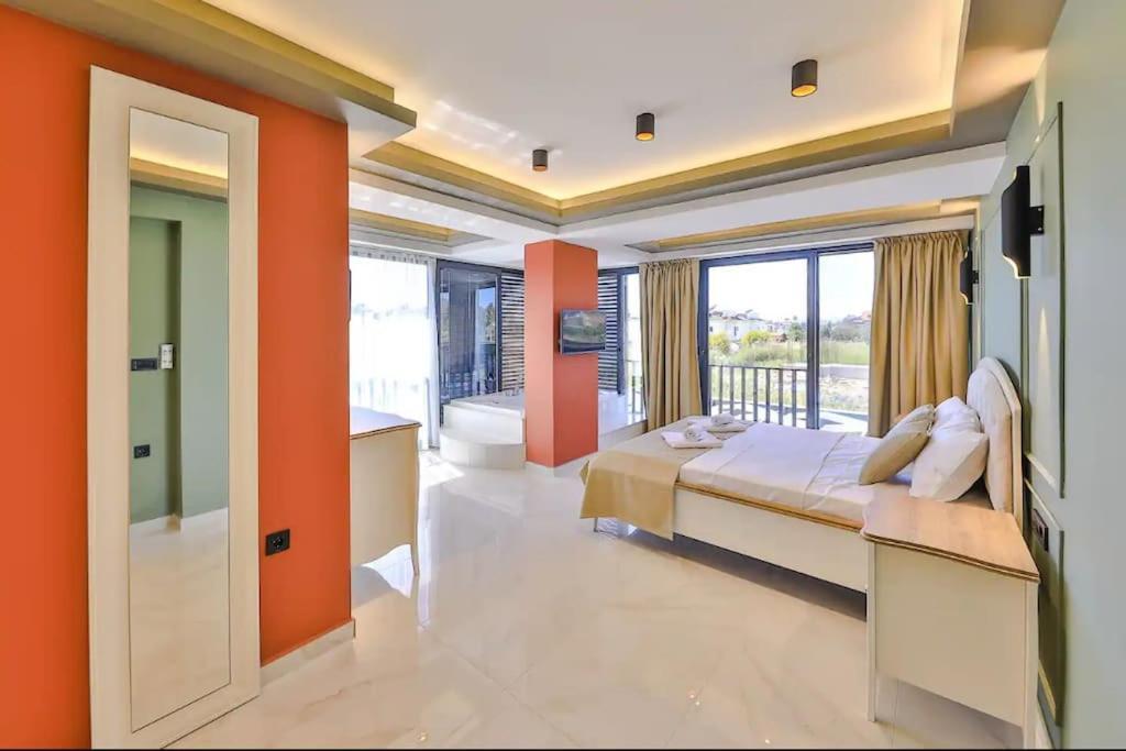 Isitmali Kapali Havuzlu Fresco * Fethiye