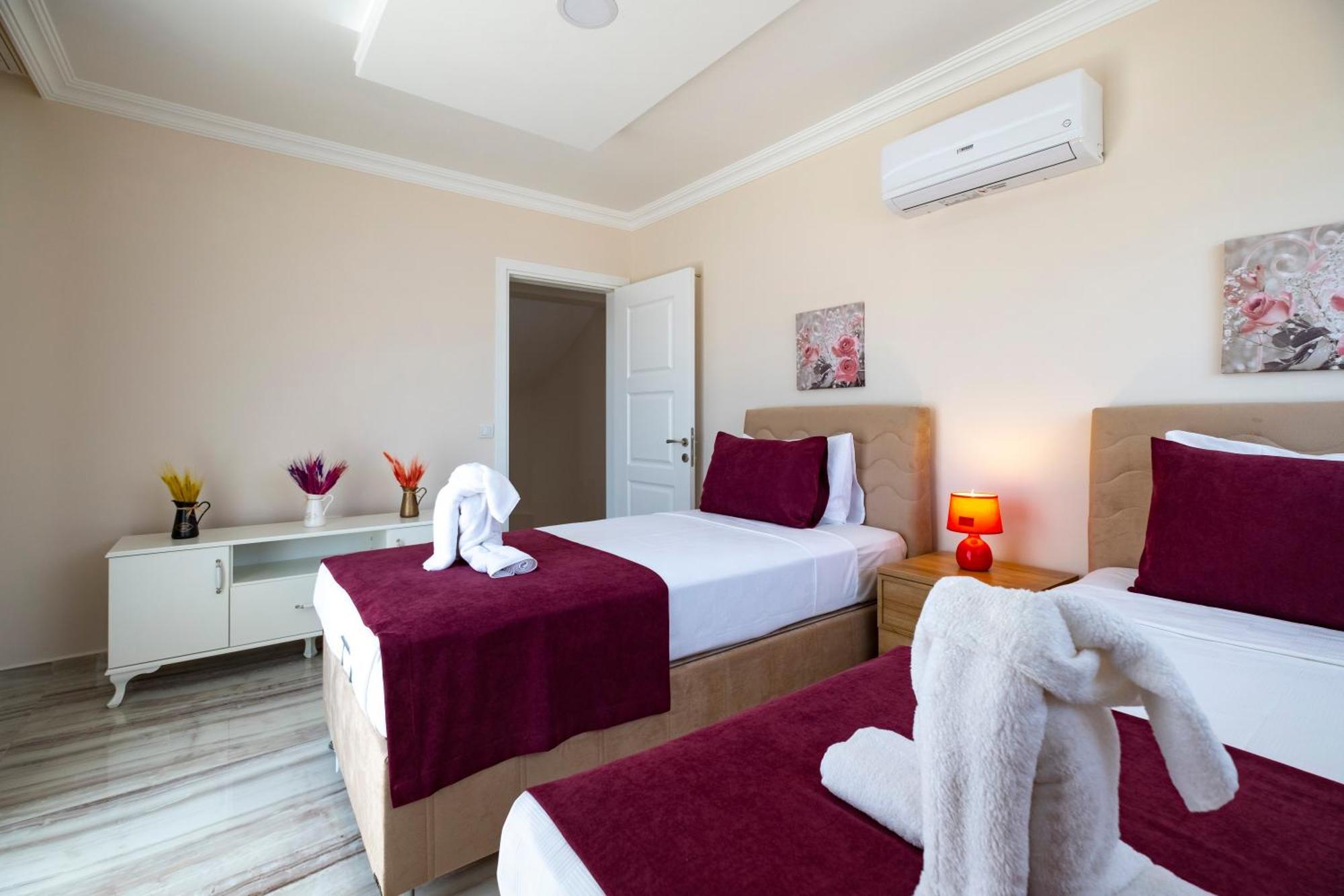 Perfect Peaceful In Oeluedeniz Villa *