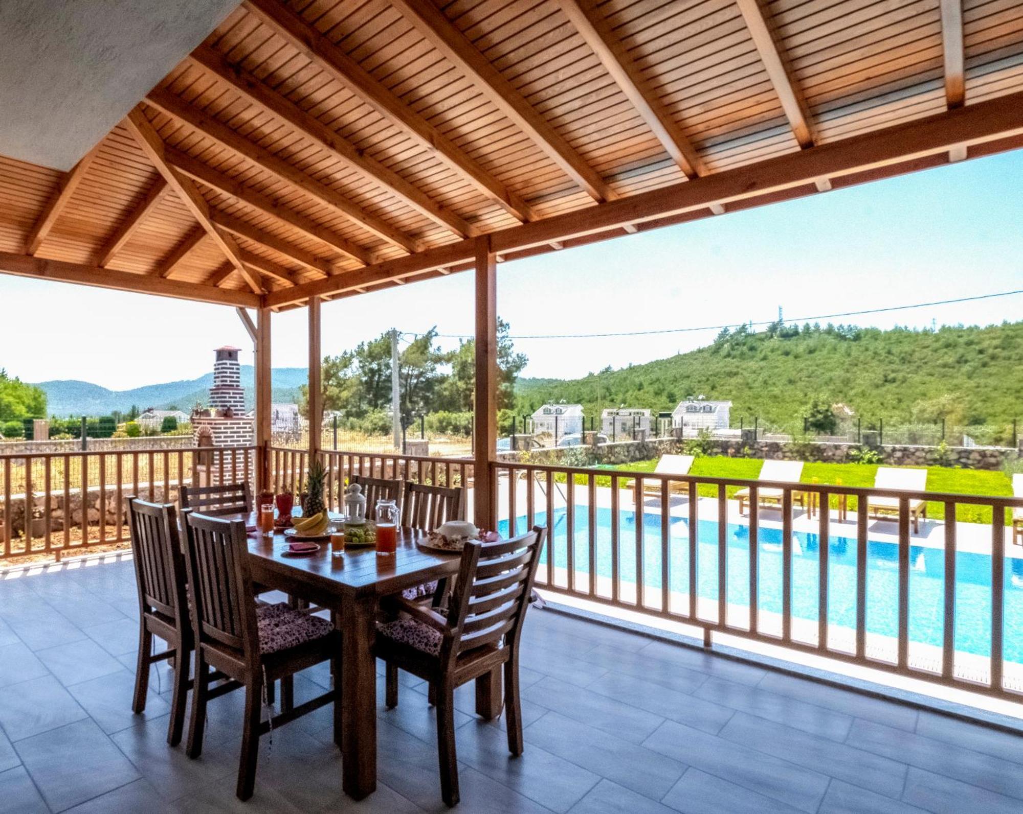 Villa Perfect Peaceful In Oeluedeniz