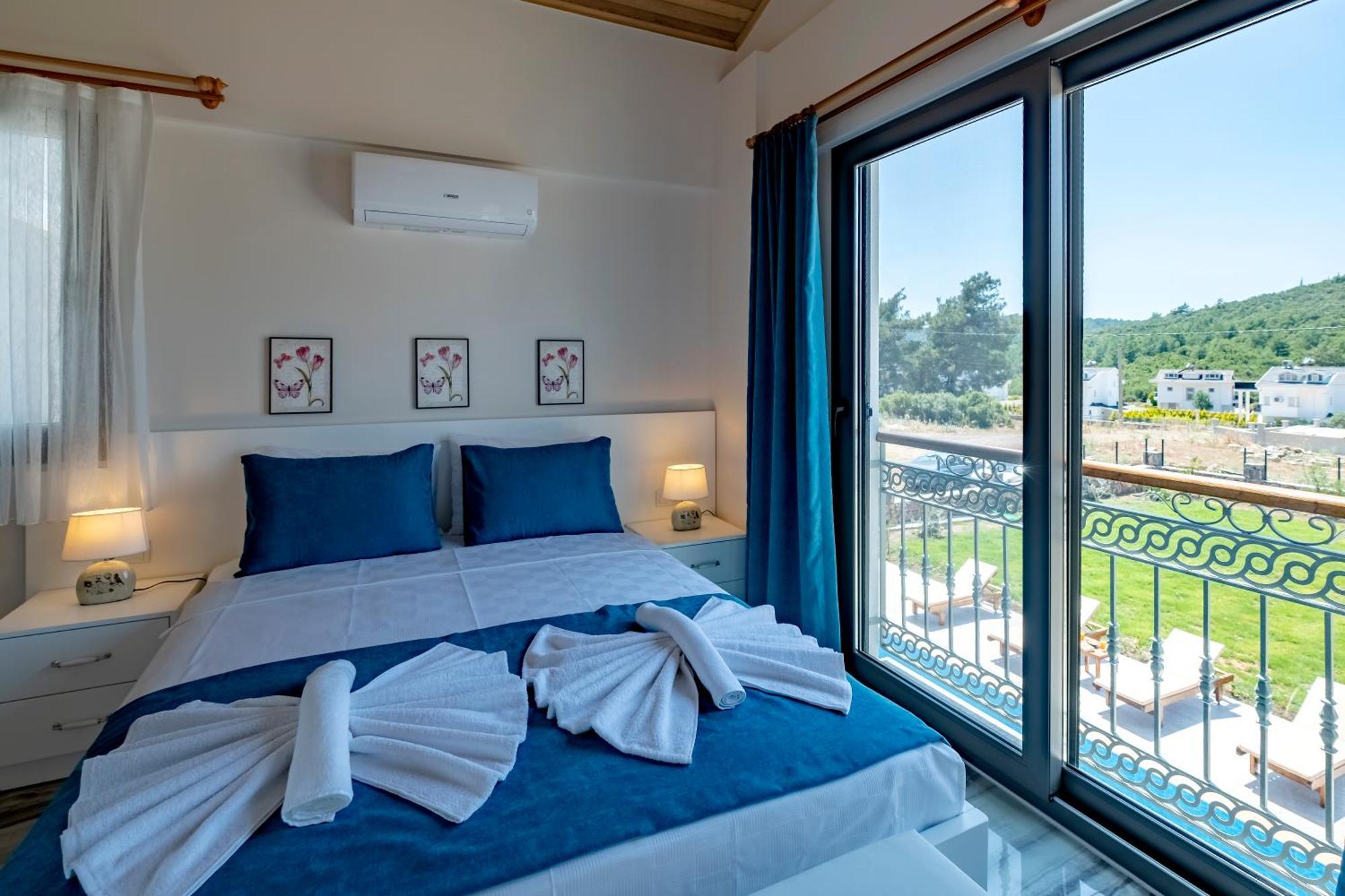 Villa Perfect Peaceful In Oeluedeniz *
