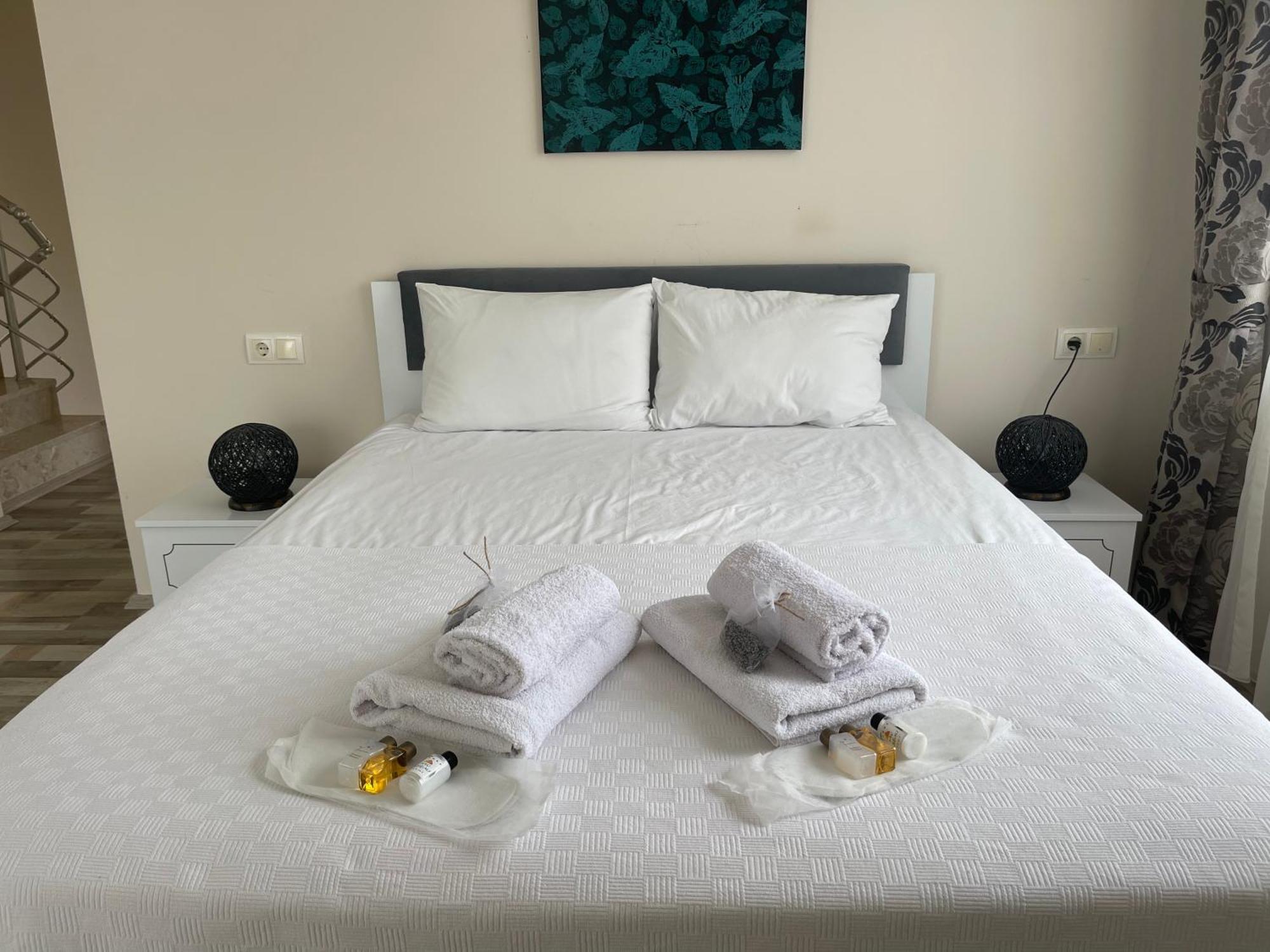 Villa Maya - *