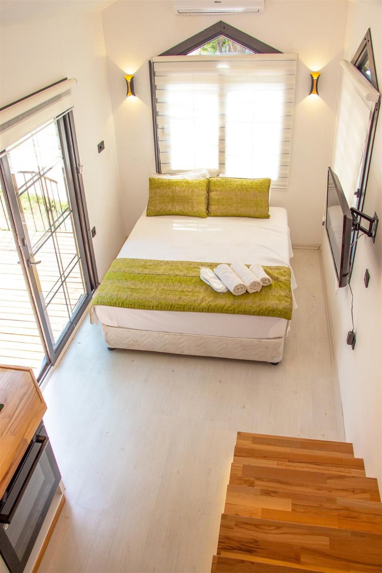 Suna Village & Hotel