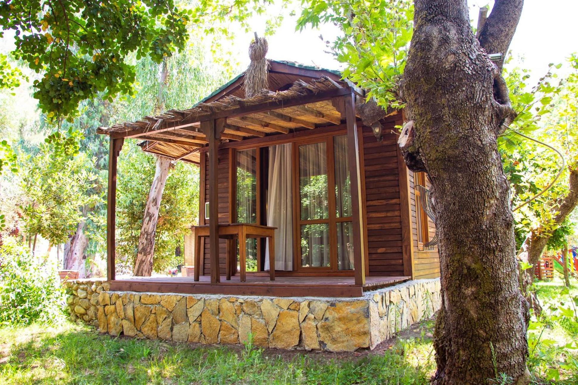 Suna Village & Hotel