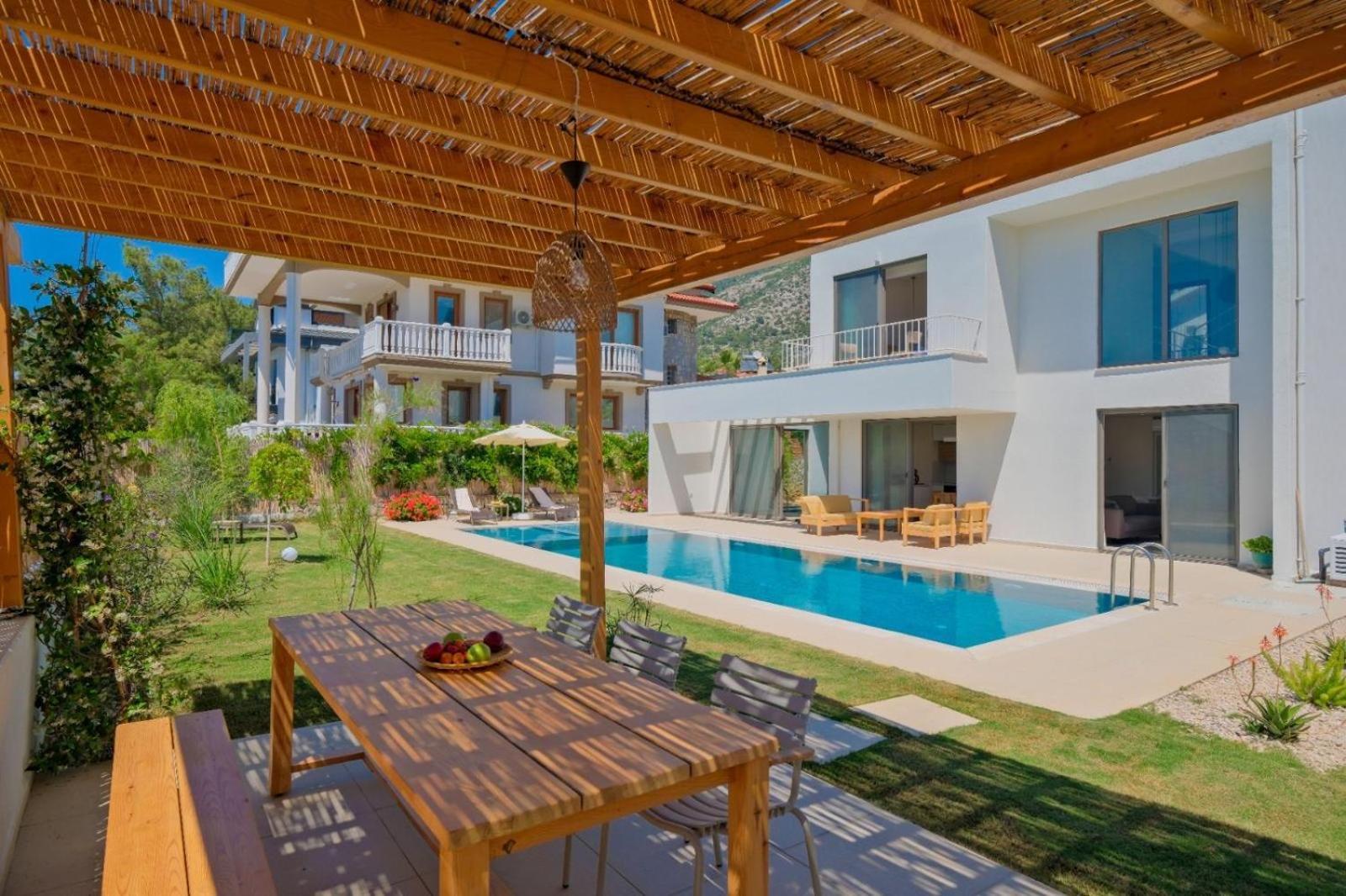 Villa Ion Indoor Heated Pool, Sauna, Jacuzzi, Underfloor Heating System Fethiye
