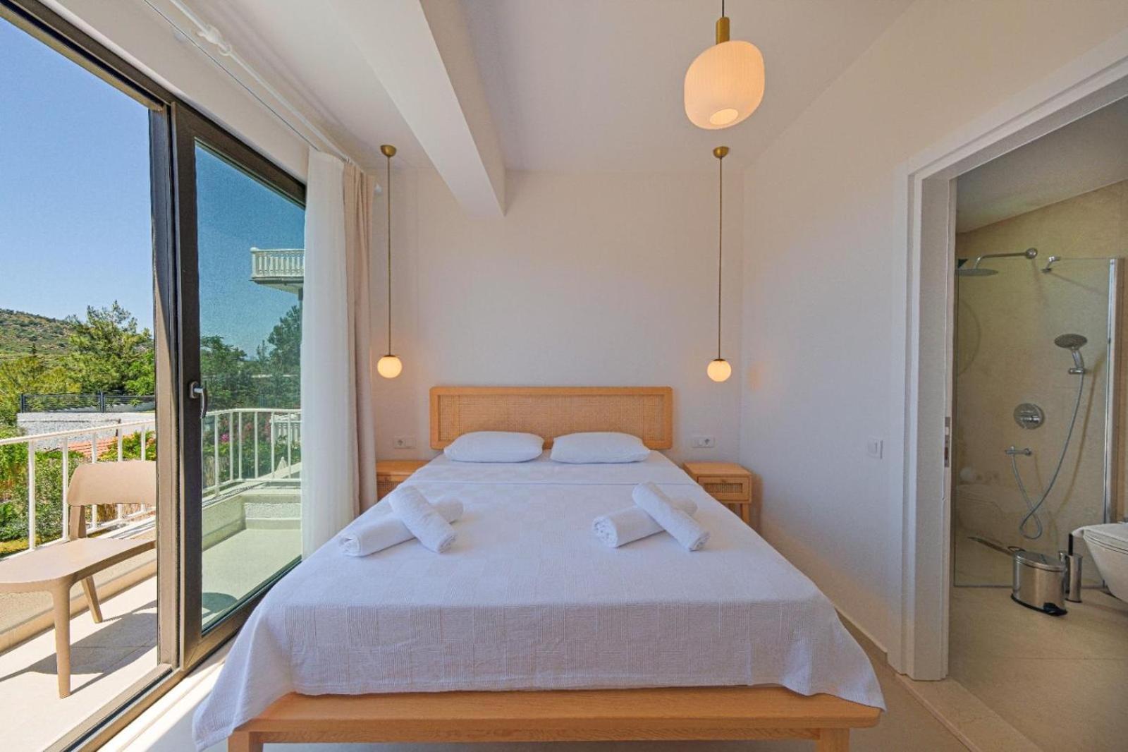Ion Indoor Heated Pool, Sauna, Jacuzzi, Underfloor Heating System Fethiye