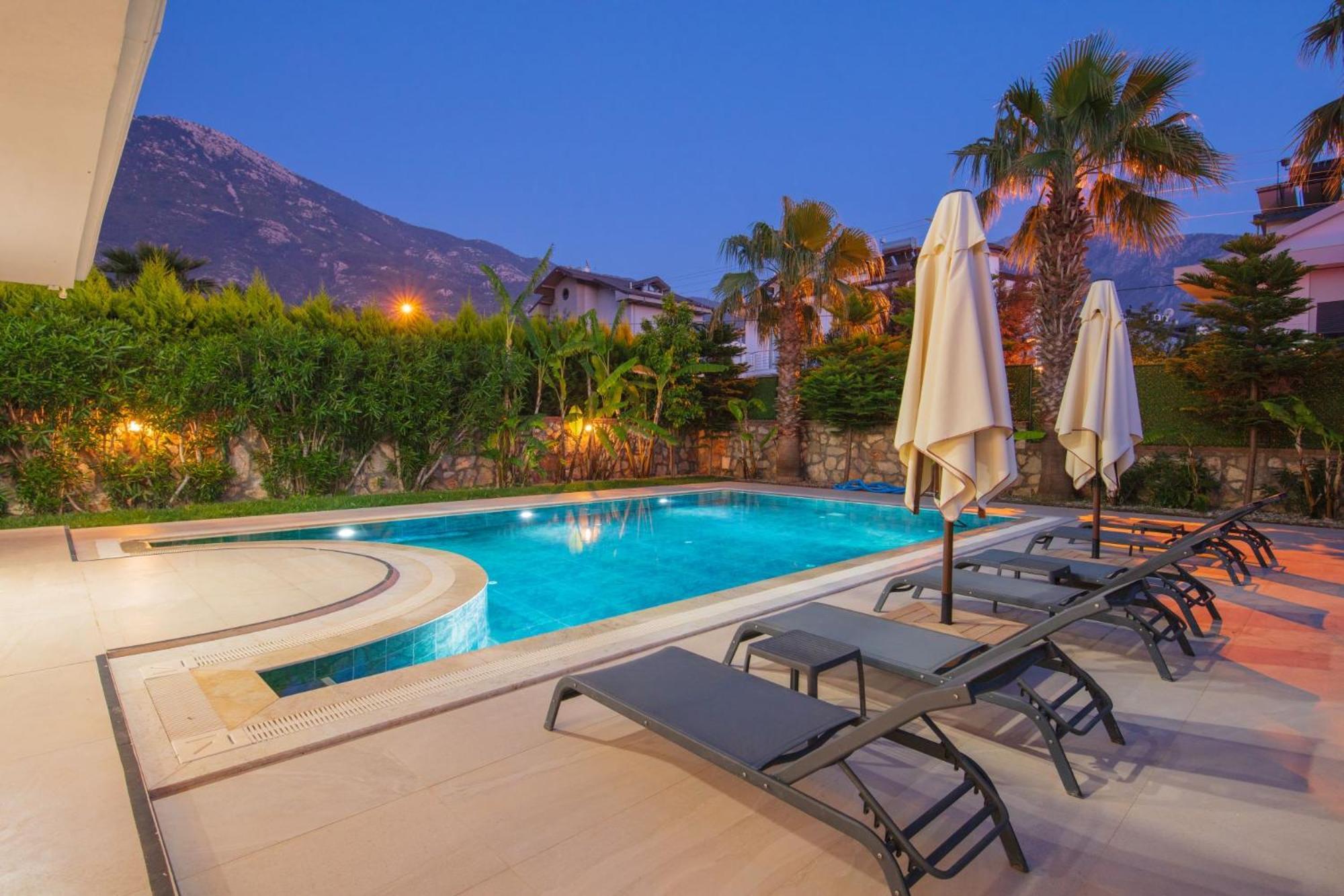 Lumar Homes - Valley Villa
