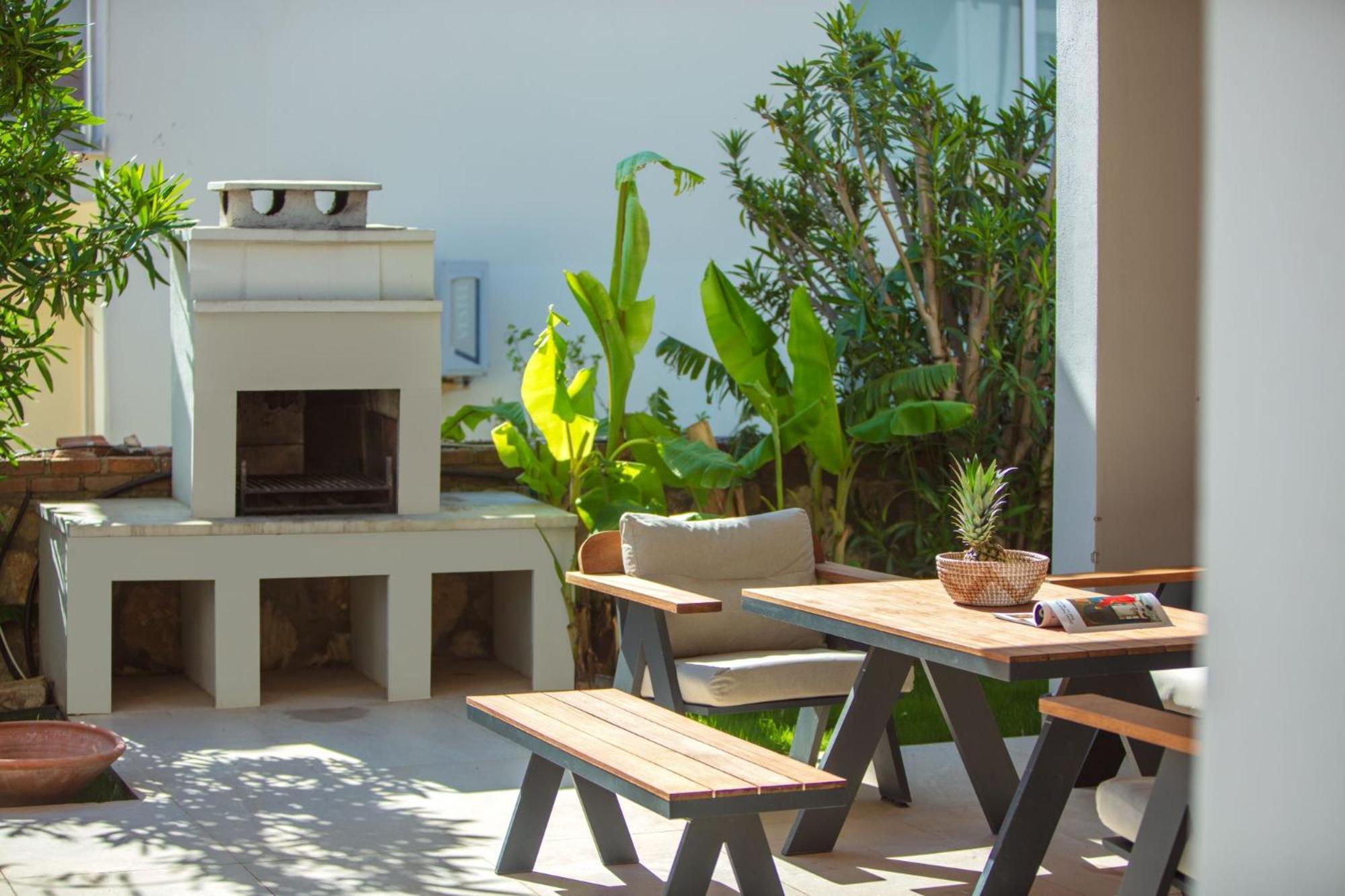 Lumar Homes - Valley Villa