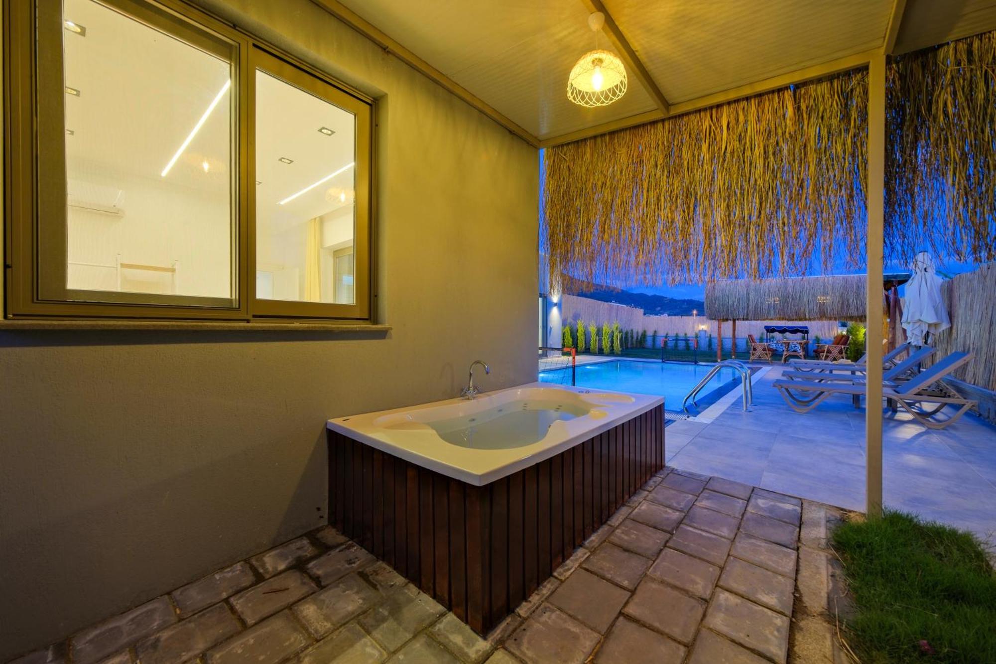 Valyrian Villa