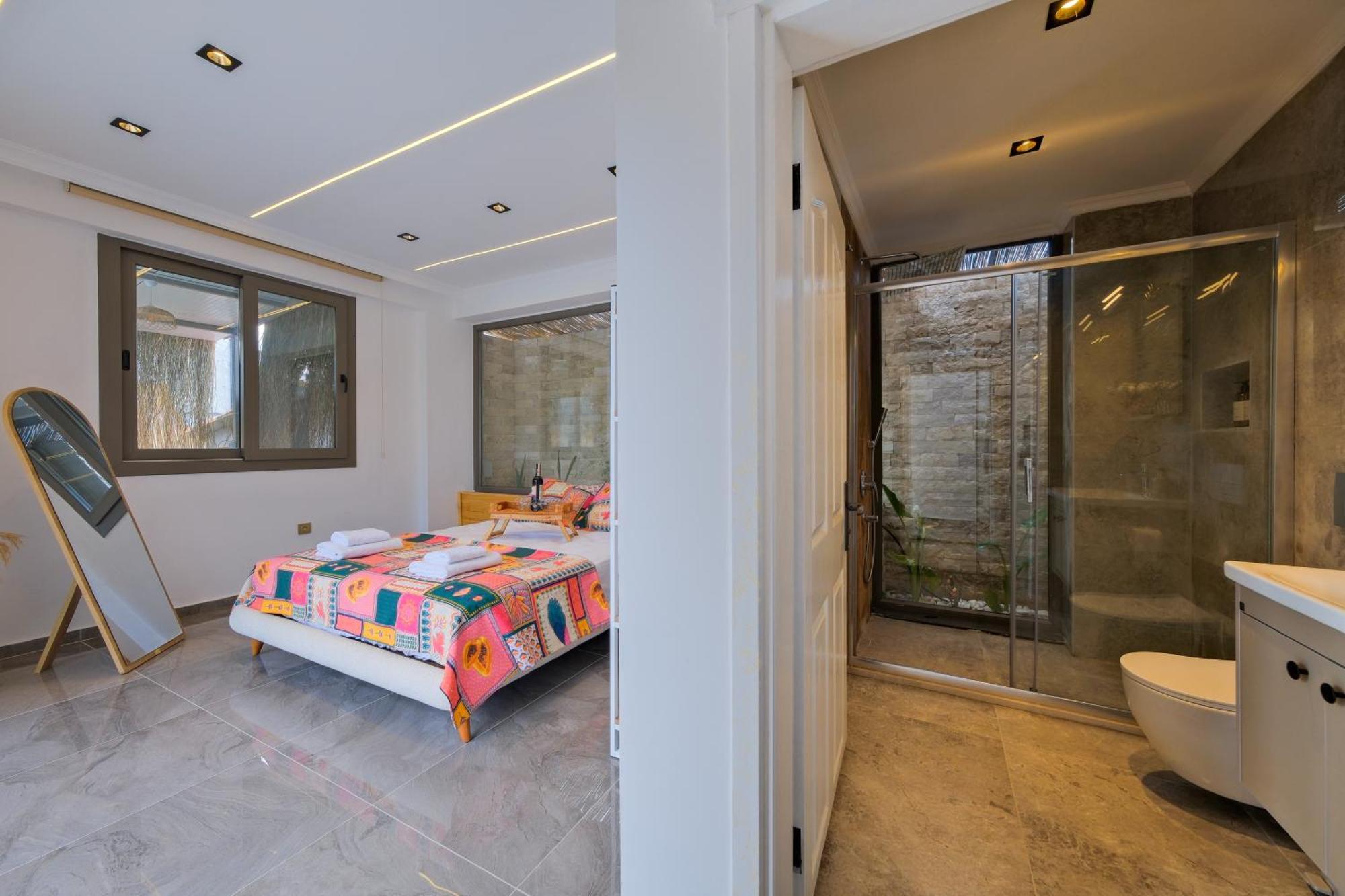 Valyrian Villa
