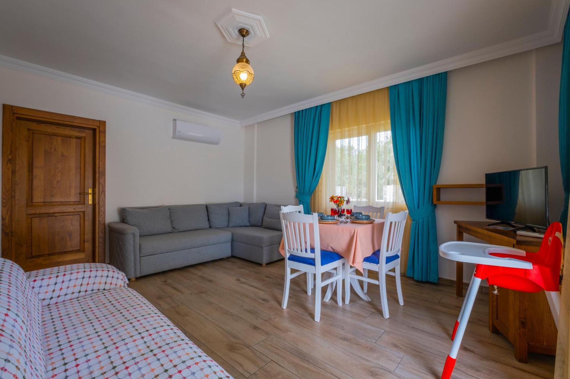Infinity Lily Fethiye