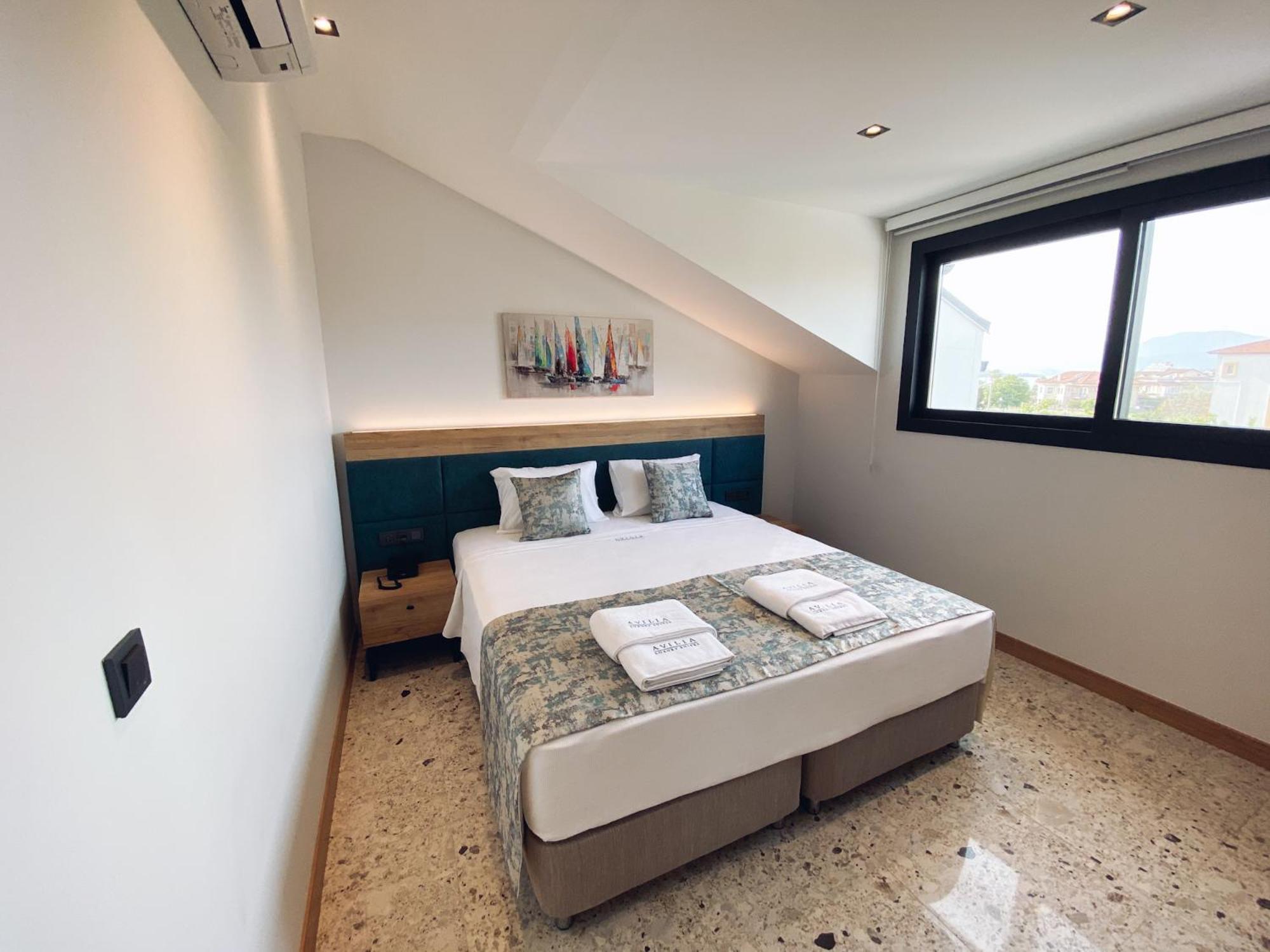 Avilia Otel *