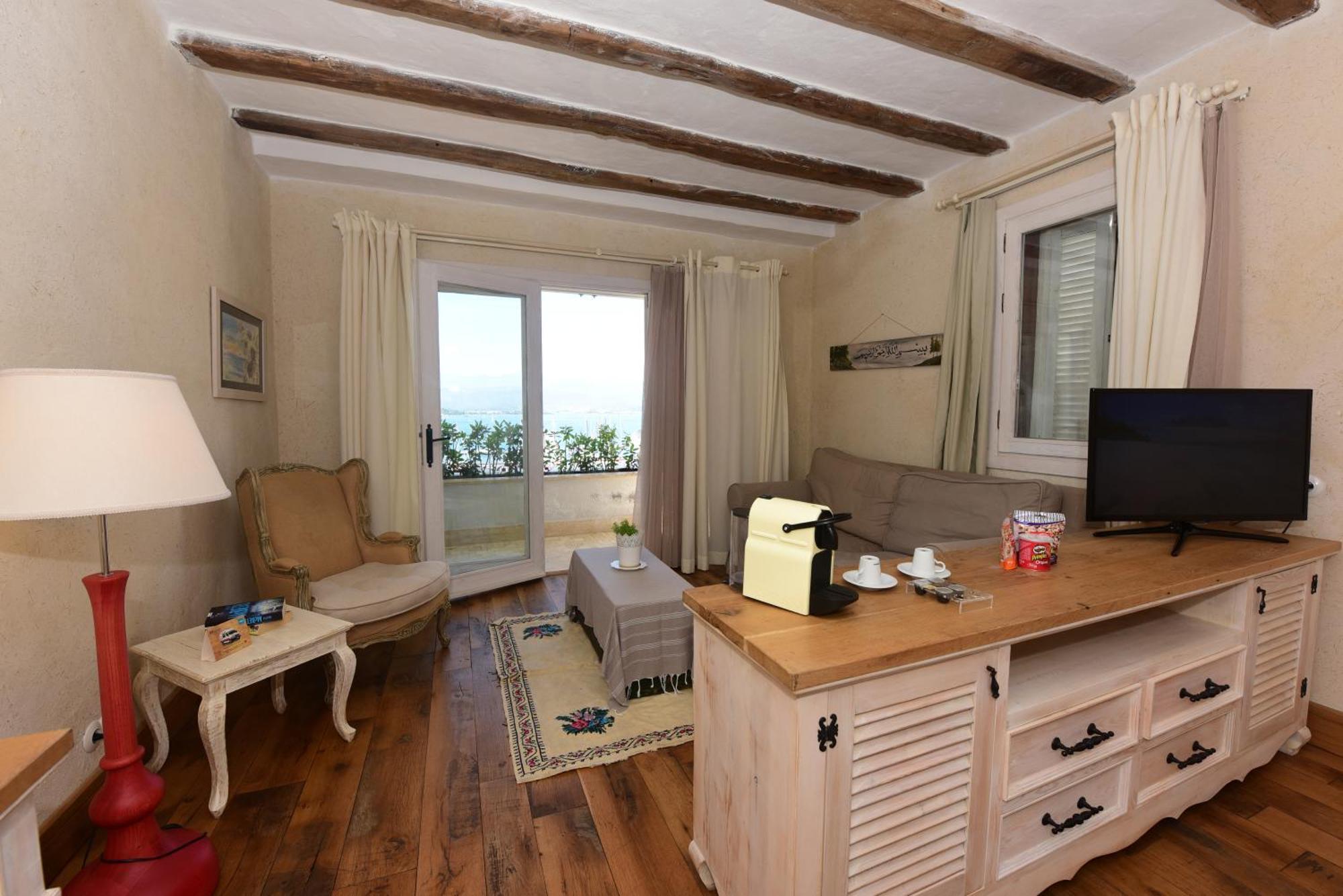 Unique-boutique Class - Adults Only Hotel 3*