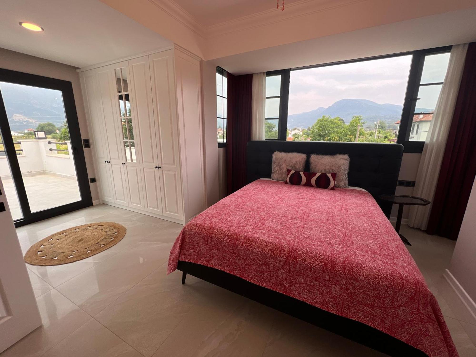 Ahu Grape Villa
